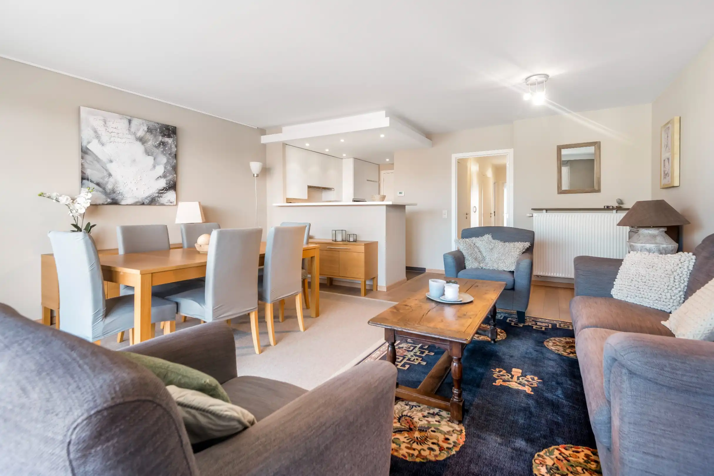 Gemeubeld appartement met zicht op het Zegemeer - inclusief inpandige garage. foto 3