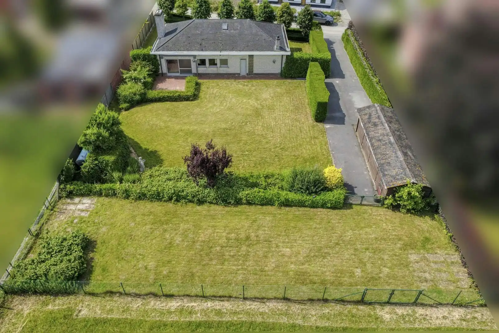 Idyllisch gelegen landelijke woning op perceel van 3.828 m² foto 18