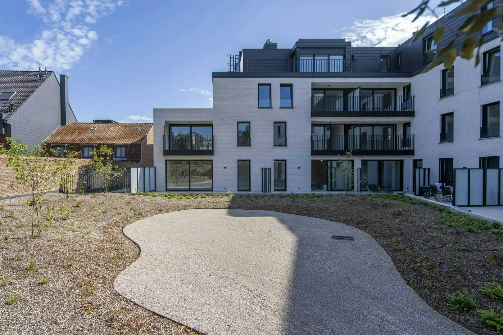 Nieuw 2-slaapkamerappartement te koop te Zwevegem foto 7