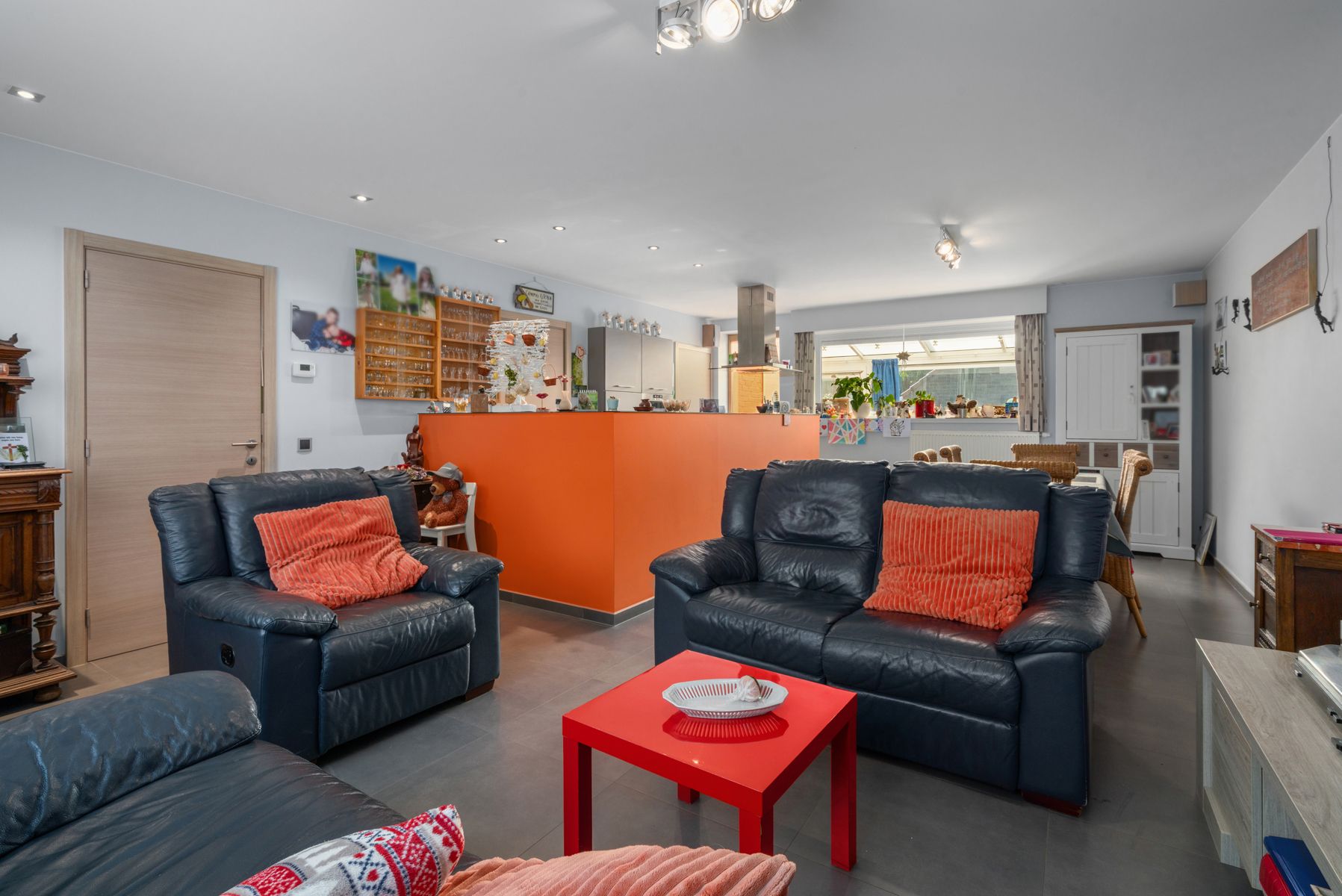 Gezellige, instapklare woning met garage en tuin foto 11