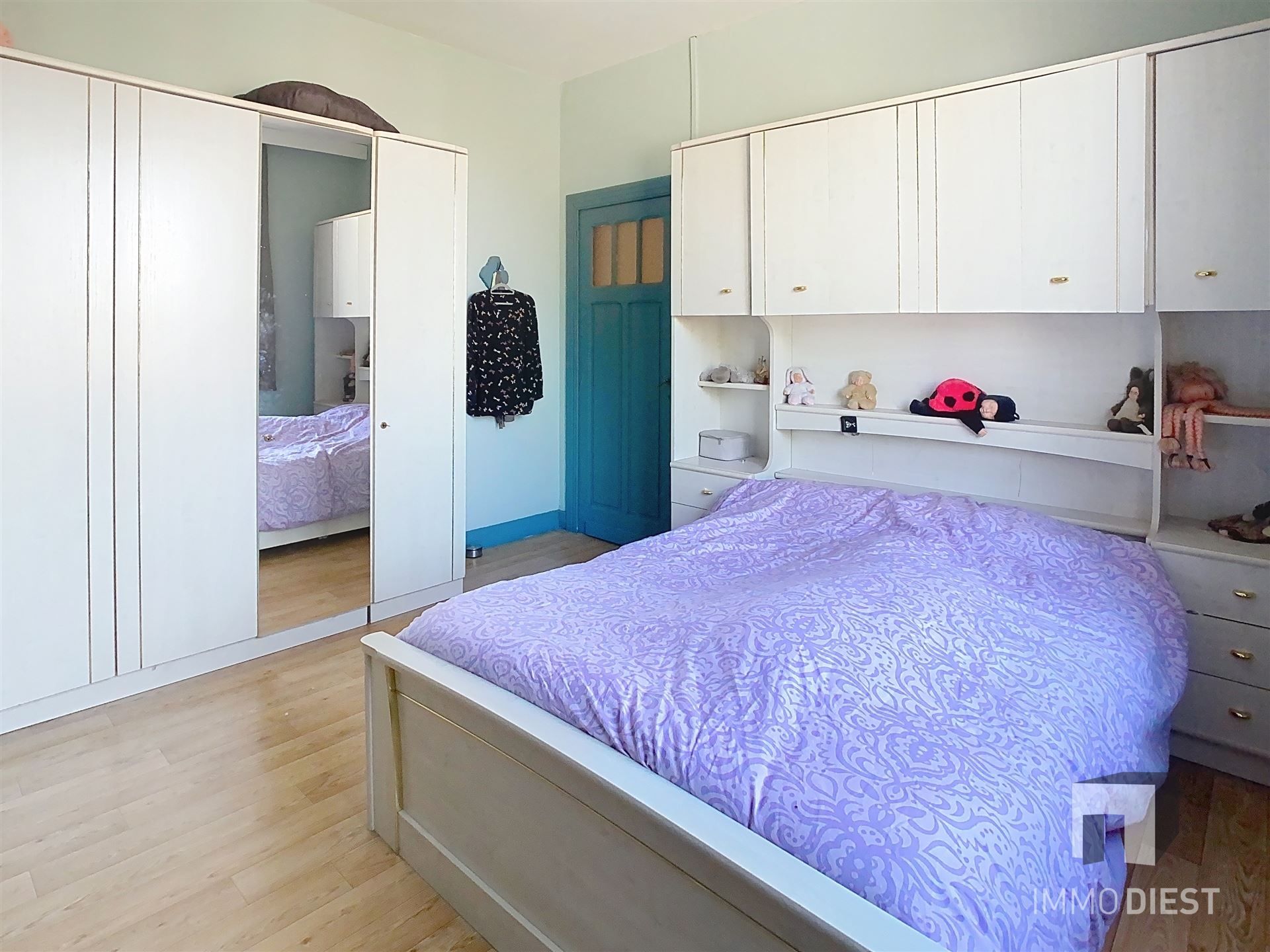 Karakterwoning met veel potentieel foto 19