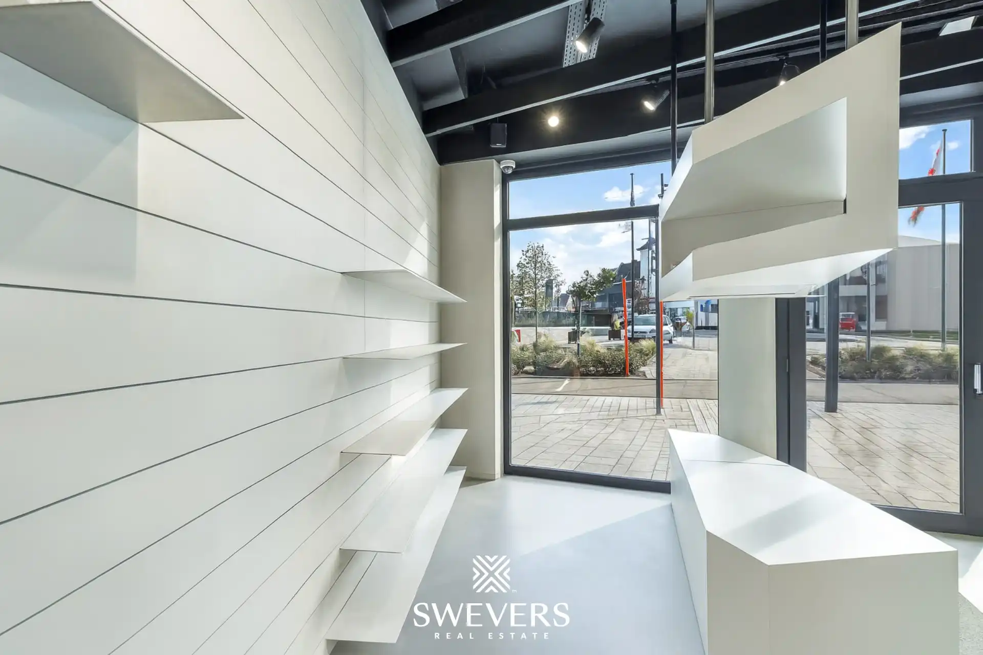 Modern handelspand in het centrum van Beringen met veel mogelijkheden  foto 9