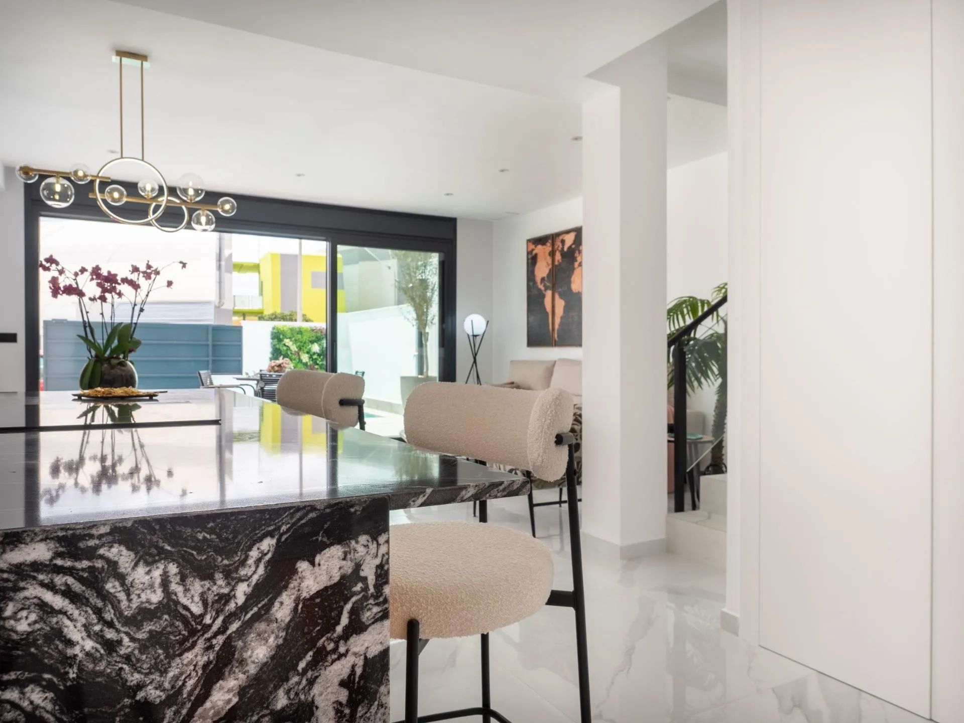 Ultiem genieten: ruime vakantiewoningen dichtbij centrum en strand foto 8