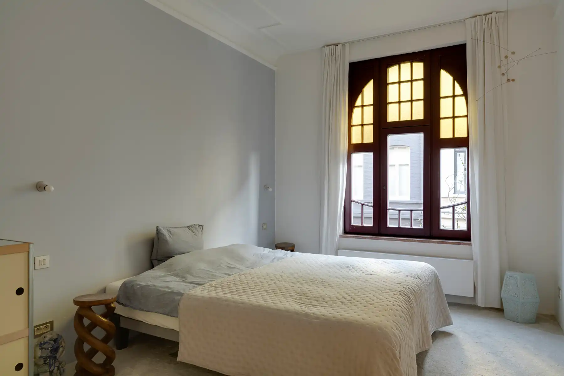Prachtig gerenoveerde woning met authentieke charme op top locatie! foto 5