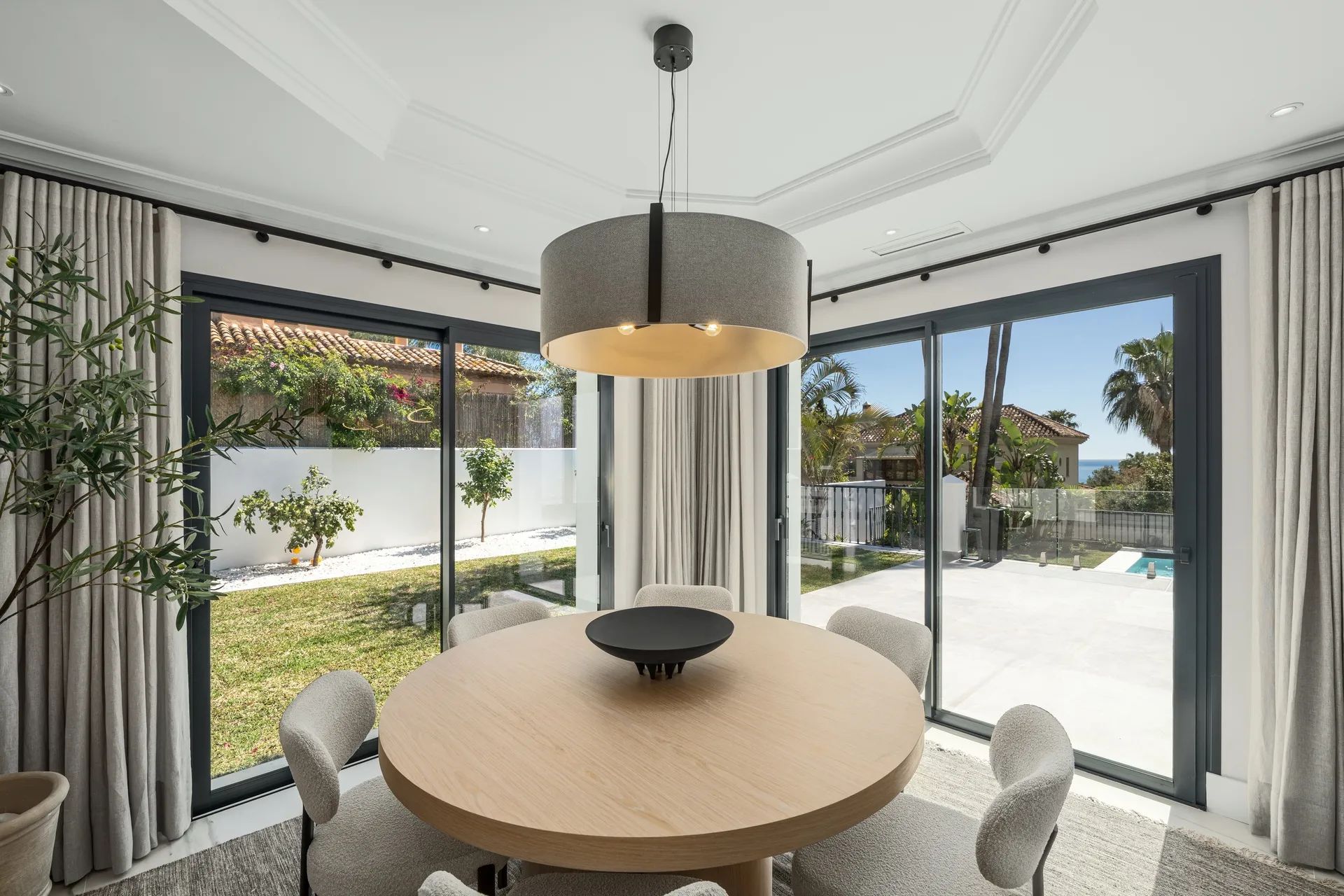 Mediterrane elegantie op de Golden Mile – exclusieve villa in Altos Reales, Marbella foto 5