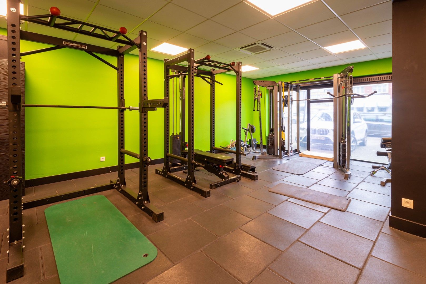 Verrassend ruim handelspand op Toplocatie! foto 5
