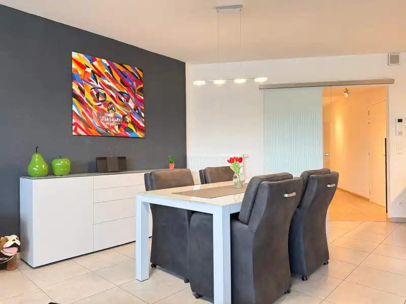 2 slaapkamer appartement met prachtig uitzicht! foto 7