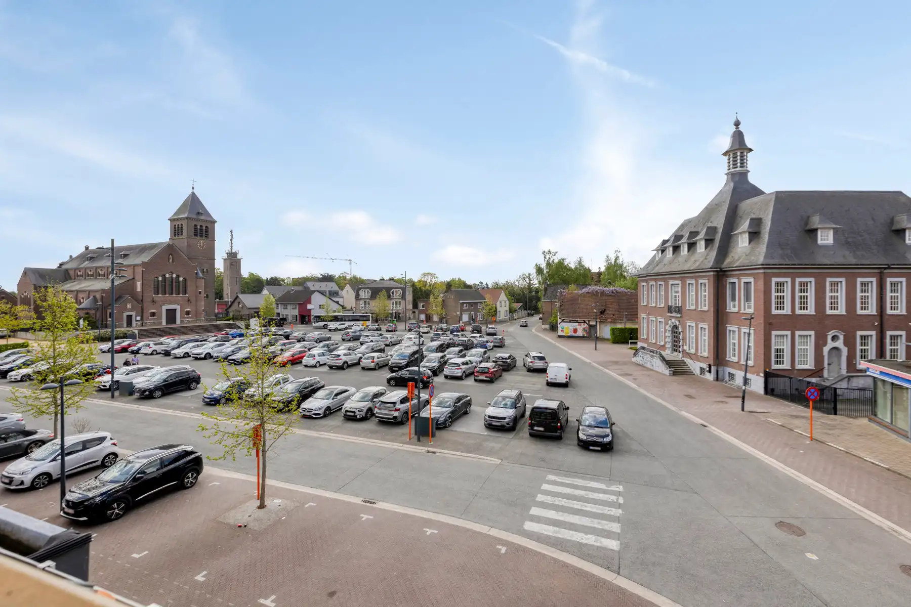 Taverne met appartement foto 18