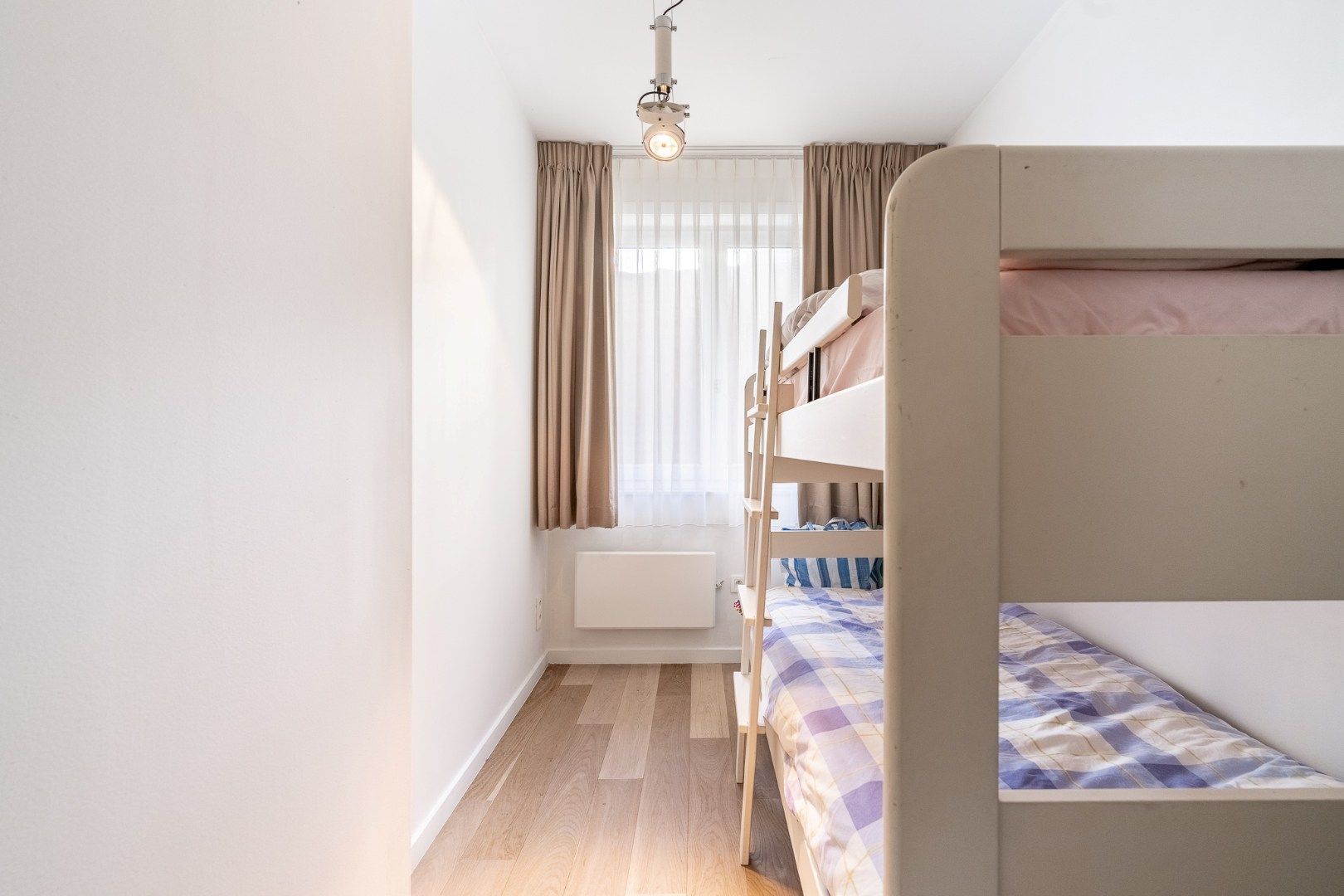 Stijlvol appartement op wandelafstand van het Albertstrand foto 19