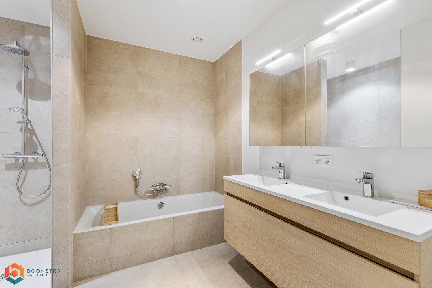 Uniek nieuwbouw appartement met 2 slpkrs te Grasheide foto 9