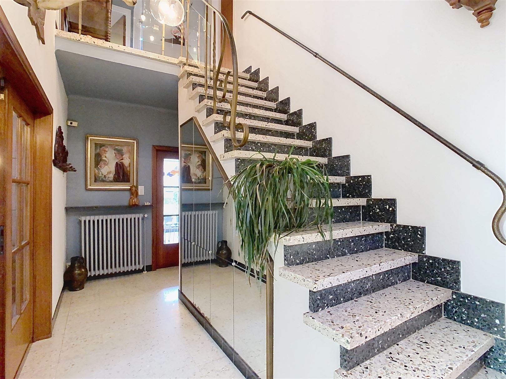 Op te frissen halfopen bebouwing, 3 slpks, tuin, 7a 85ca foto 9