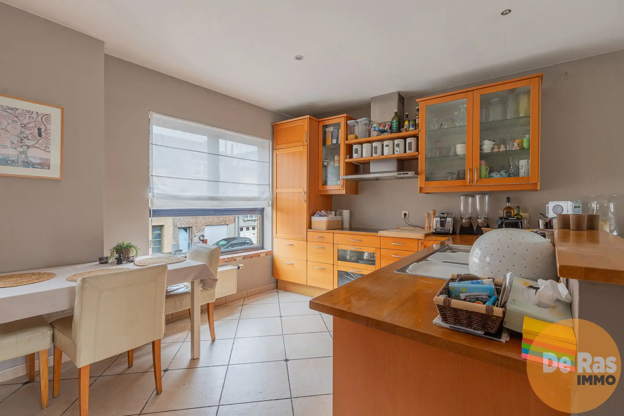 DENDERHOUTEM - Bel - etage met 3 slpk, tuin en ruime garage foto 7