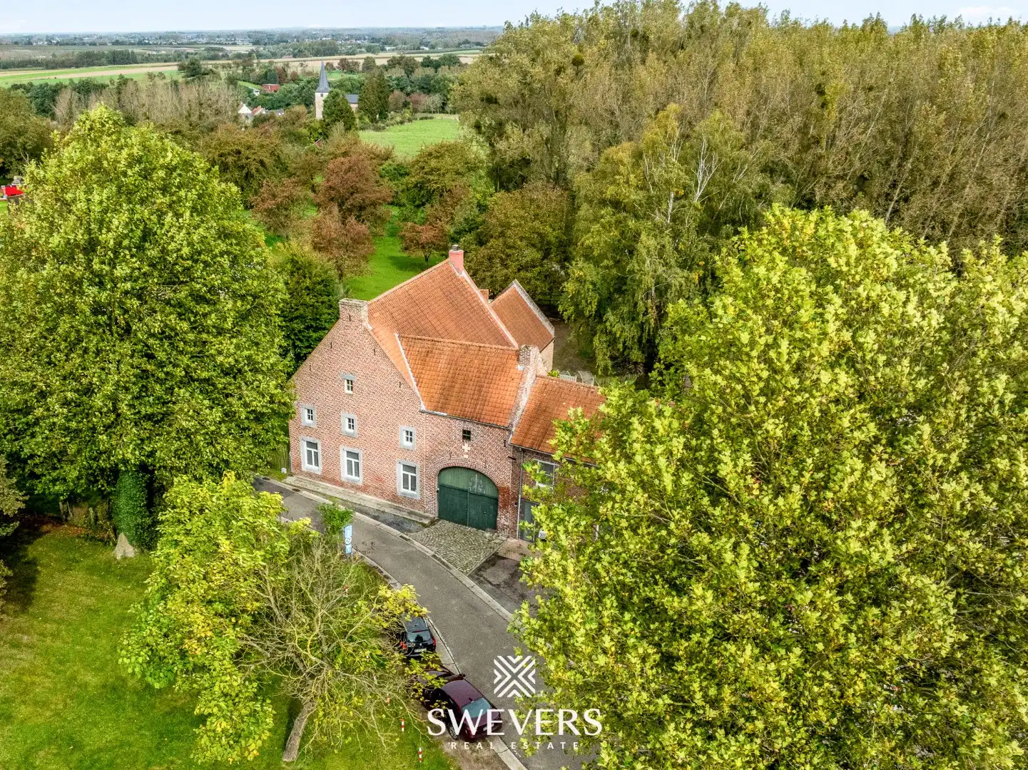 Authentieke hoeve met eindeloze mogelijkheden in Borgloon foto 3