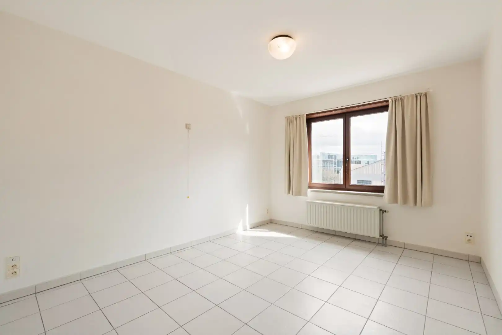 ZONGERICHT WOONAPPARTEMENT OP 100 METER VAN DE ZEEDIJK foto 14