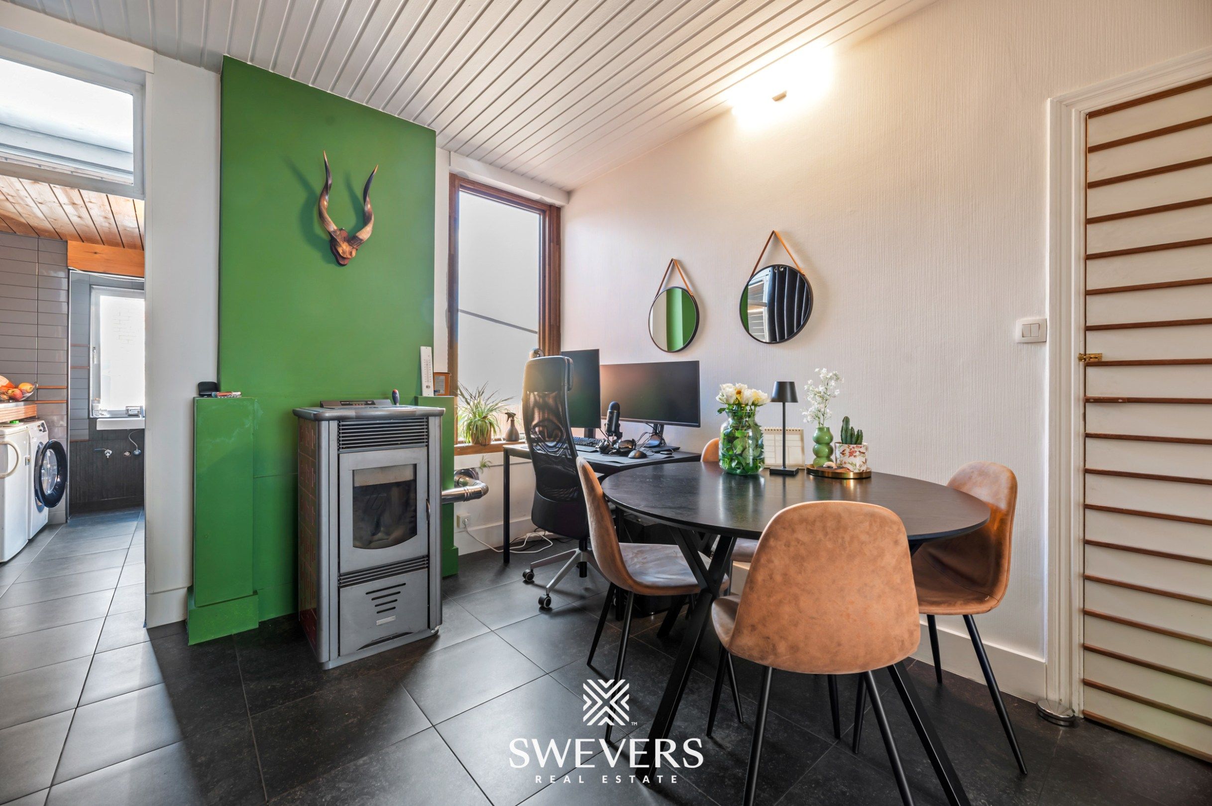 Gerenoveerde charmante woning met potentieel te Leopoldsburg foto 8