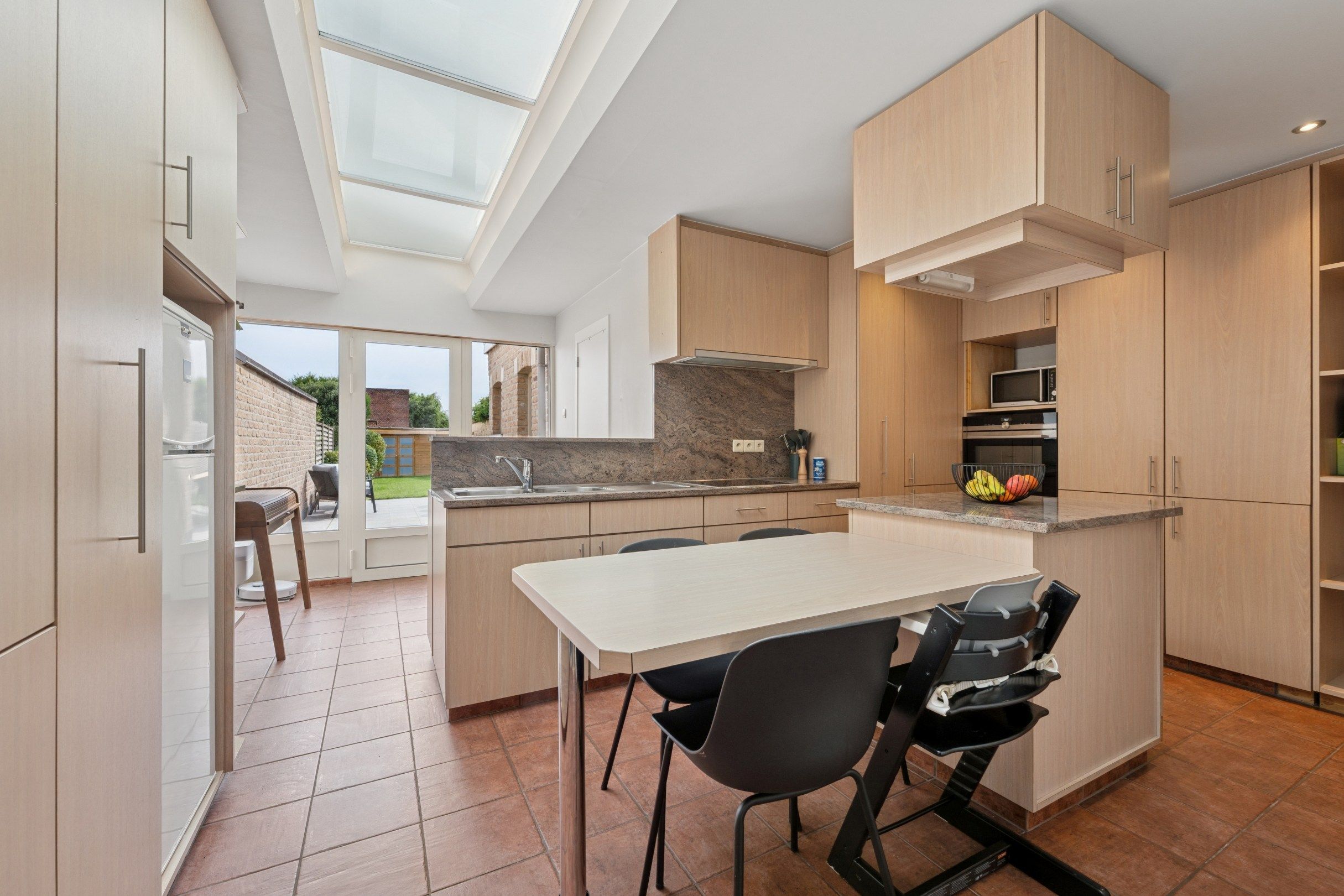 INSTAPKLARE WONING MET TUIN  foto 5