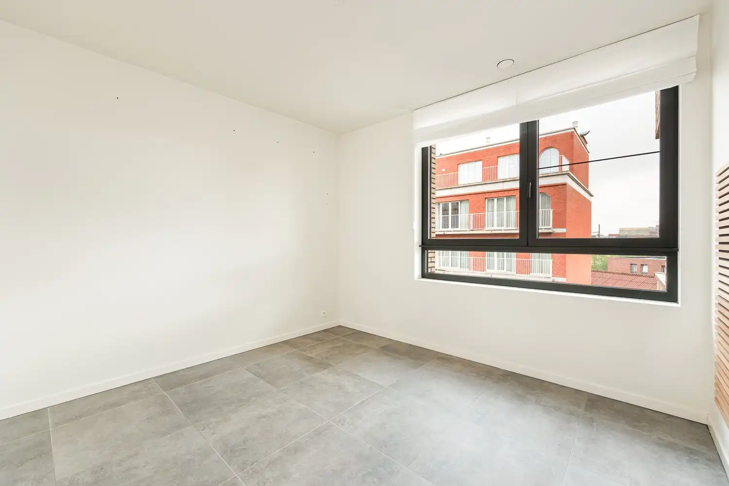 Recent 1-slaapkamer appartement met terras vlakbij Park Spoor Noord foto 15