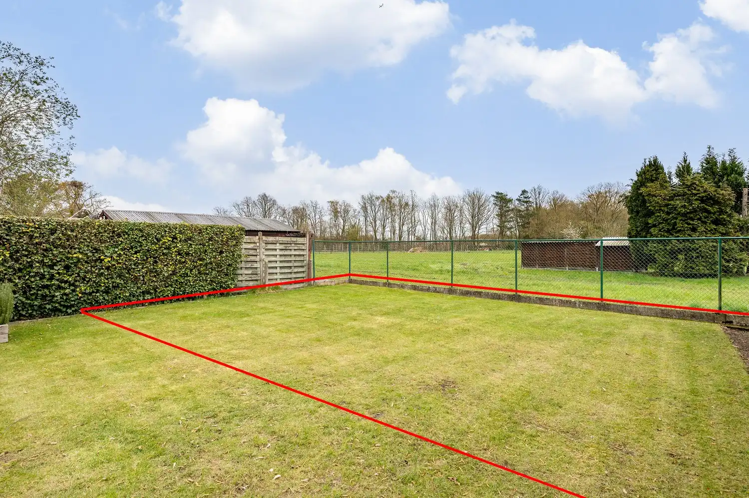 TE RENOVEREN WONING MET 3 SLPKS, PRACHTIGE TUIN + ACHTERLIGGENDE STAANPLAATS foto 39