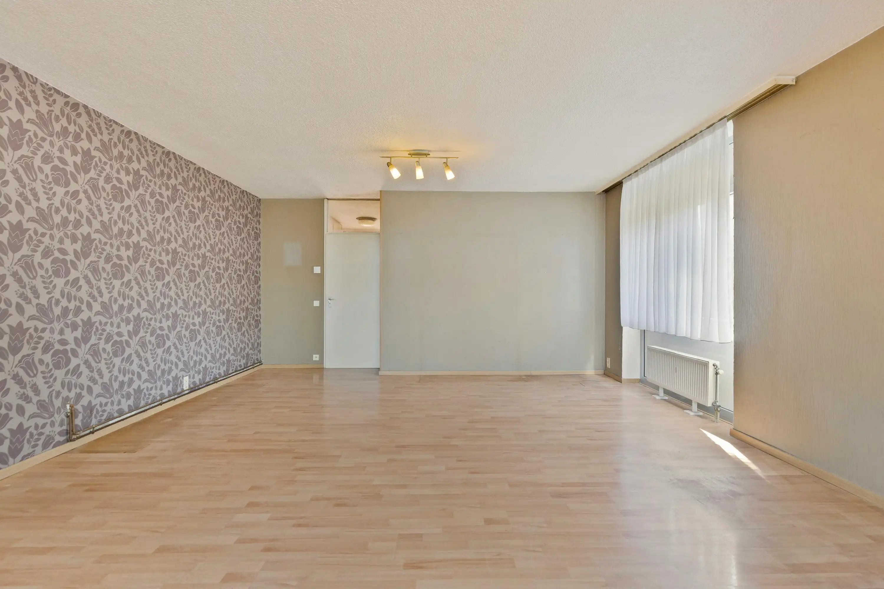 Appartement te koop in Borsbeek met drie slaapkamers foto 4