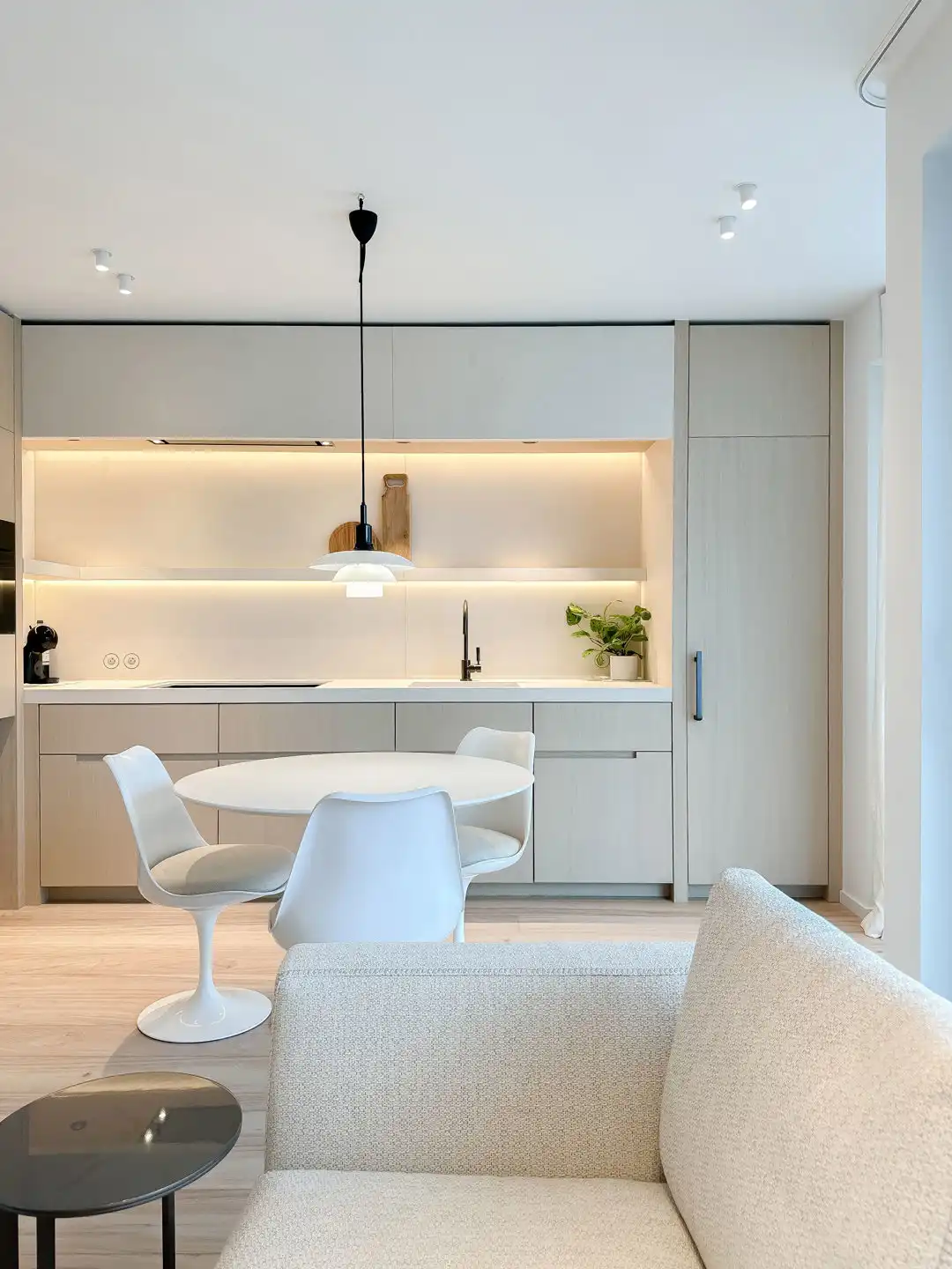 Tijdloos appart. met TOPAFWERKING op het DRIEHOEKSPLEIN... foto 13