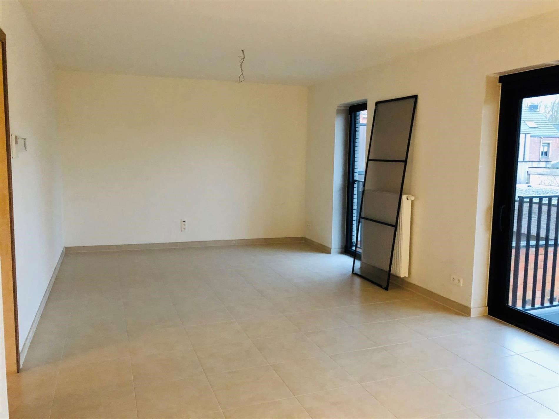 Luxe appartement met terras en lift in Hamme, 2 slaapkamers foto 4