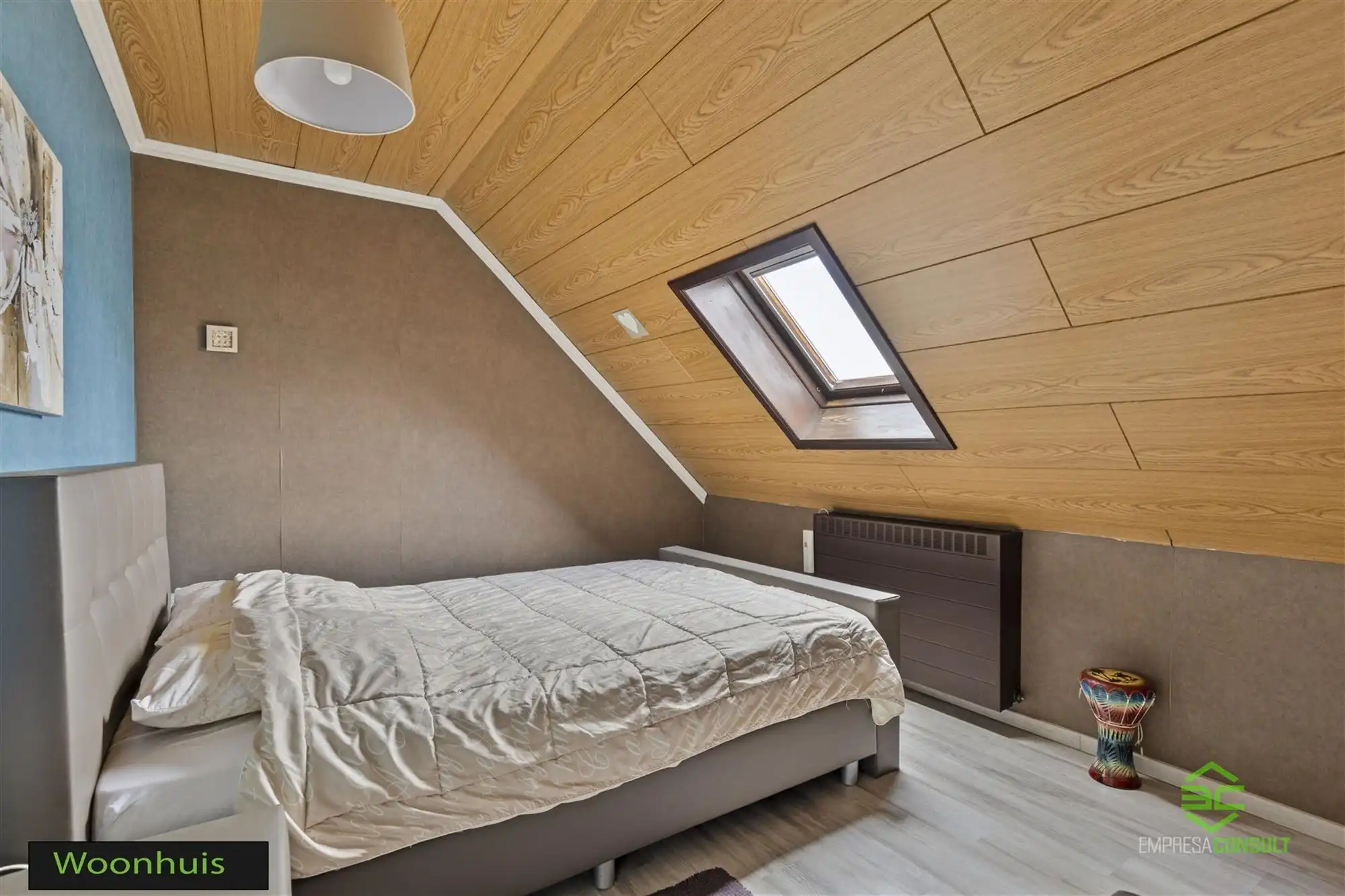 Ruime woning met 8 slpk + 1 magazijn op 21a 24ca! foto 30