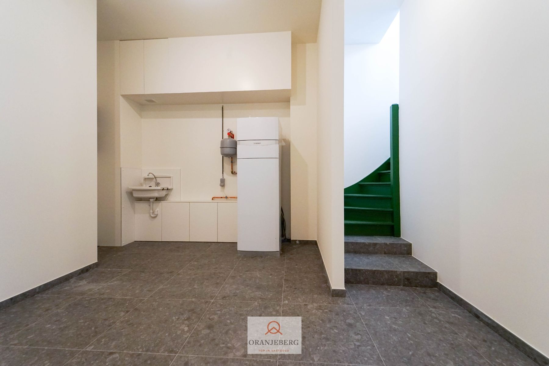 Unieke BEN-woning te huur met 3 slaapkamers én studio foto 13