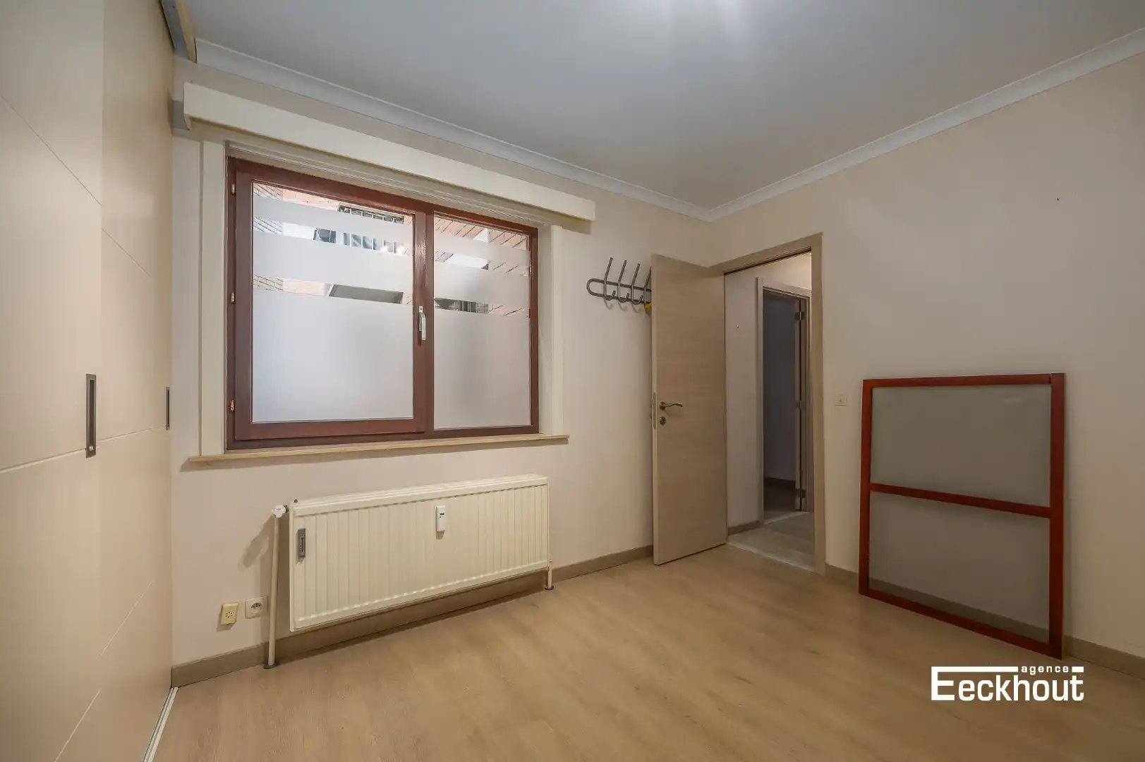 Ruim en zonnig appartement met open zicht en 2 slaapkamers, in het centrum van Oostende, vlakbij jachthaven. foto 13