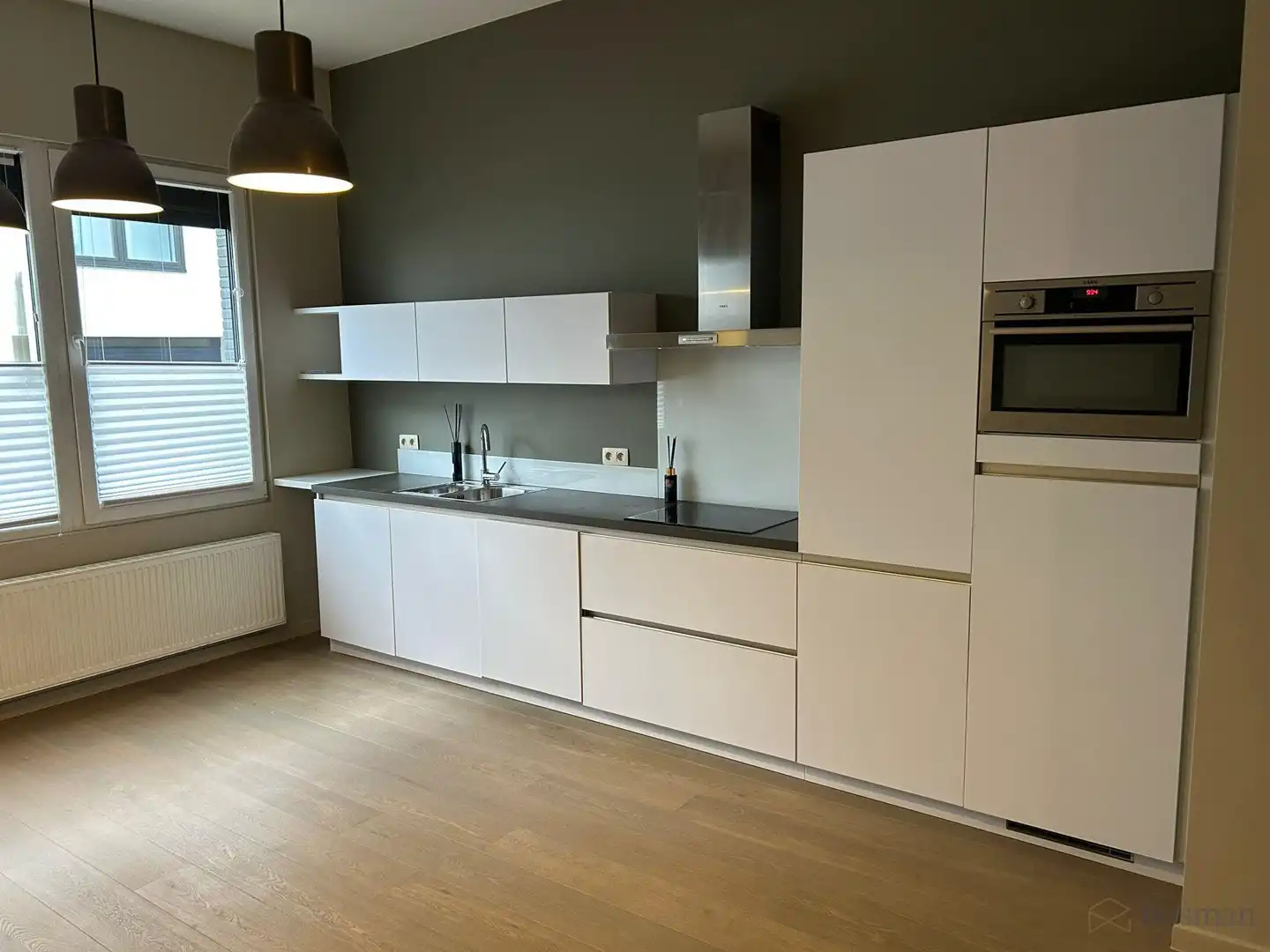 Gelijkvloers appartement te huur in centrum Antwerpen foto 6
