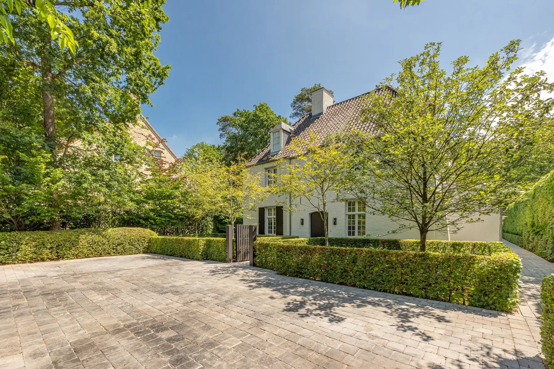 Tijdloze villa op ca. 1788 m² voor het centrum van Schilde foto 31