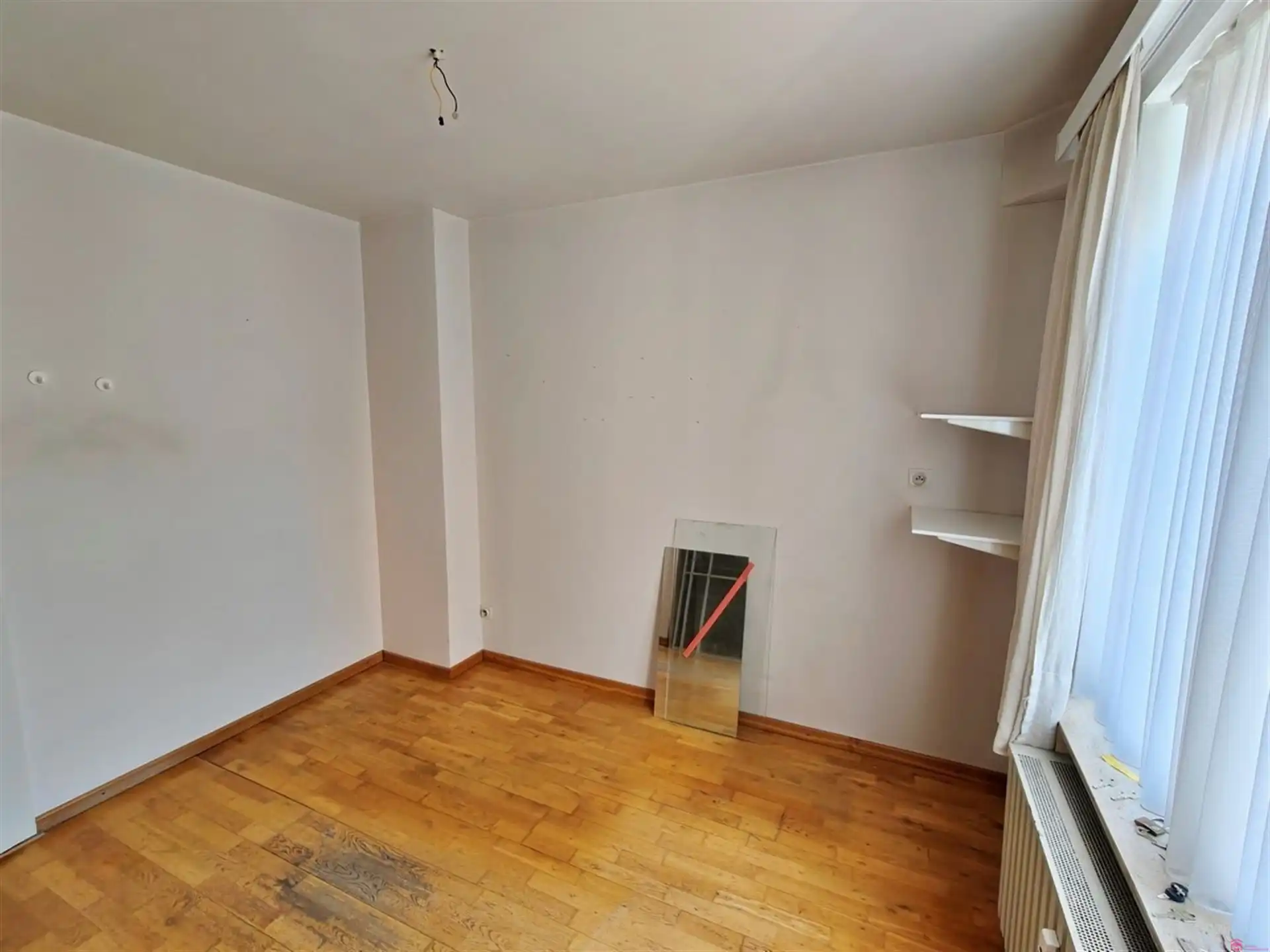 Zeer centraal gelegen appartement op bovenste verdieping foto 8
