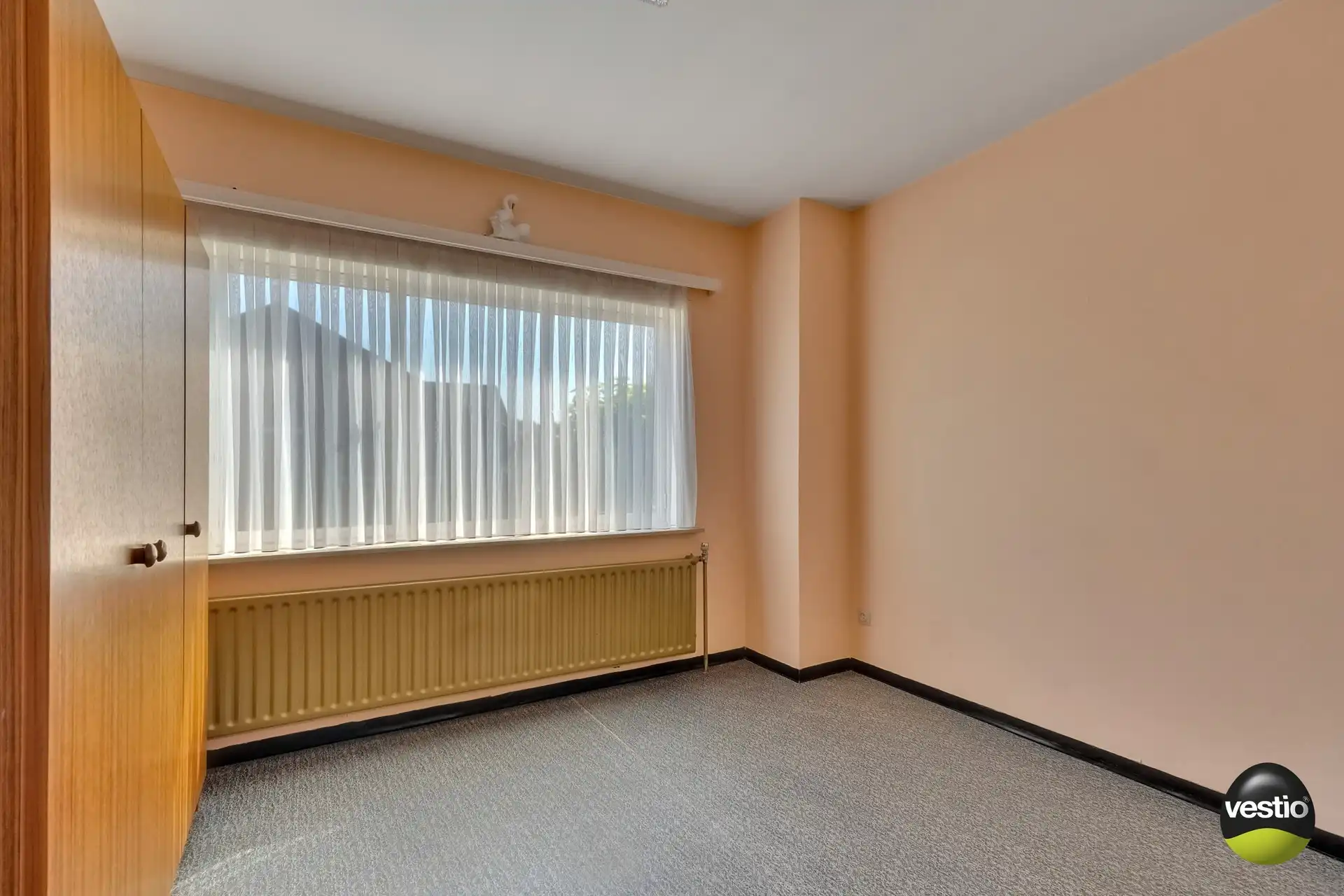 RUSTIG GELEGEN, TE RENOVEREN WONING TE STAL-KOERSEL foto 23
