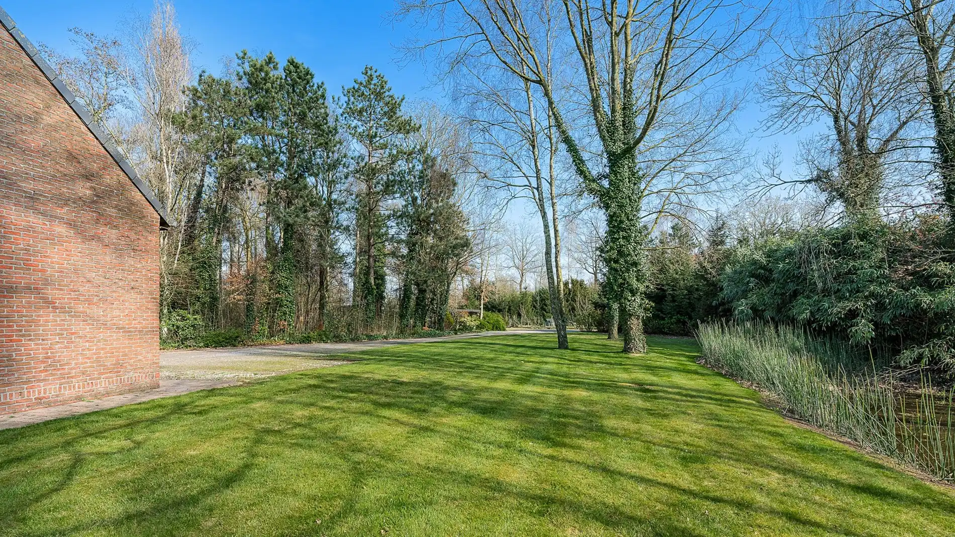 Landelijke villa op ruim 1 hectare grond te Maldegem foto 20