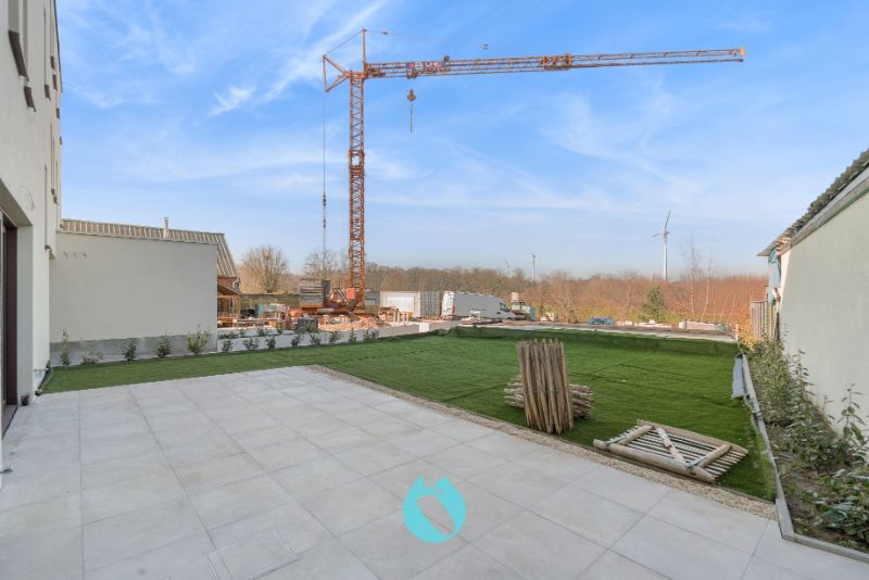 Ontdek dit prachtige duplex-nieuwbouwappartement, met drie slaapkamers en twee badkamers foto 13