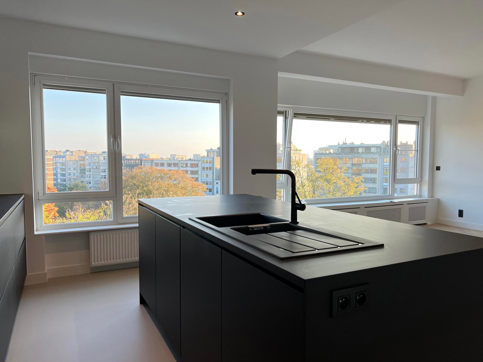 Gerenoveerd appartement met zicht op het park foto 2