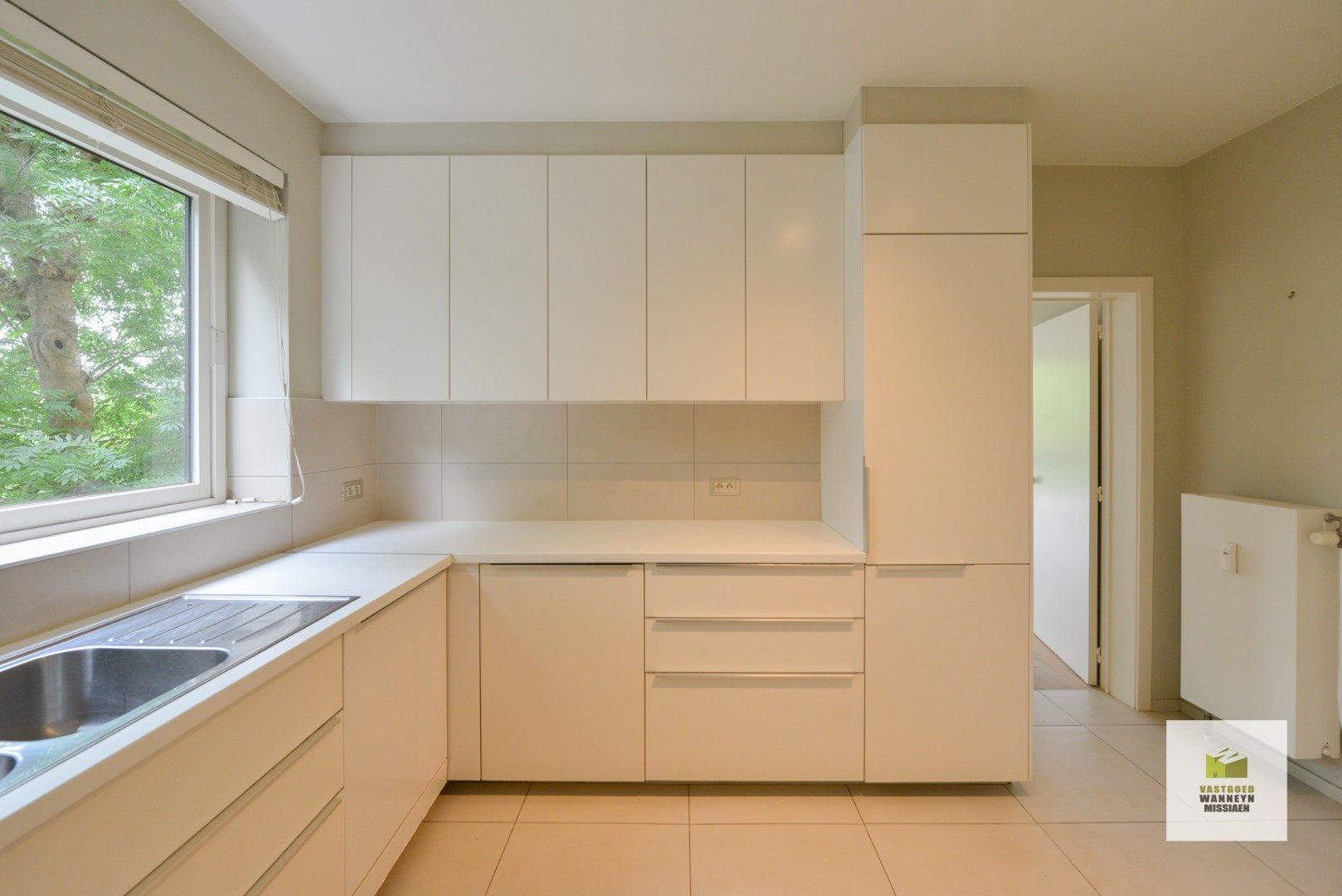 Gerenoveerd 3slpk appartement met 3 terrassen en ondergrondse staanplaats te centrum Brugge foto 20