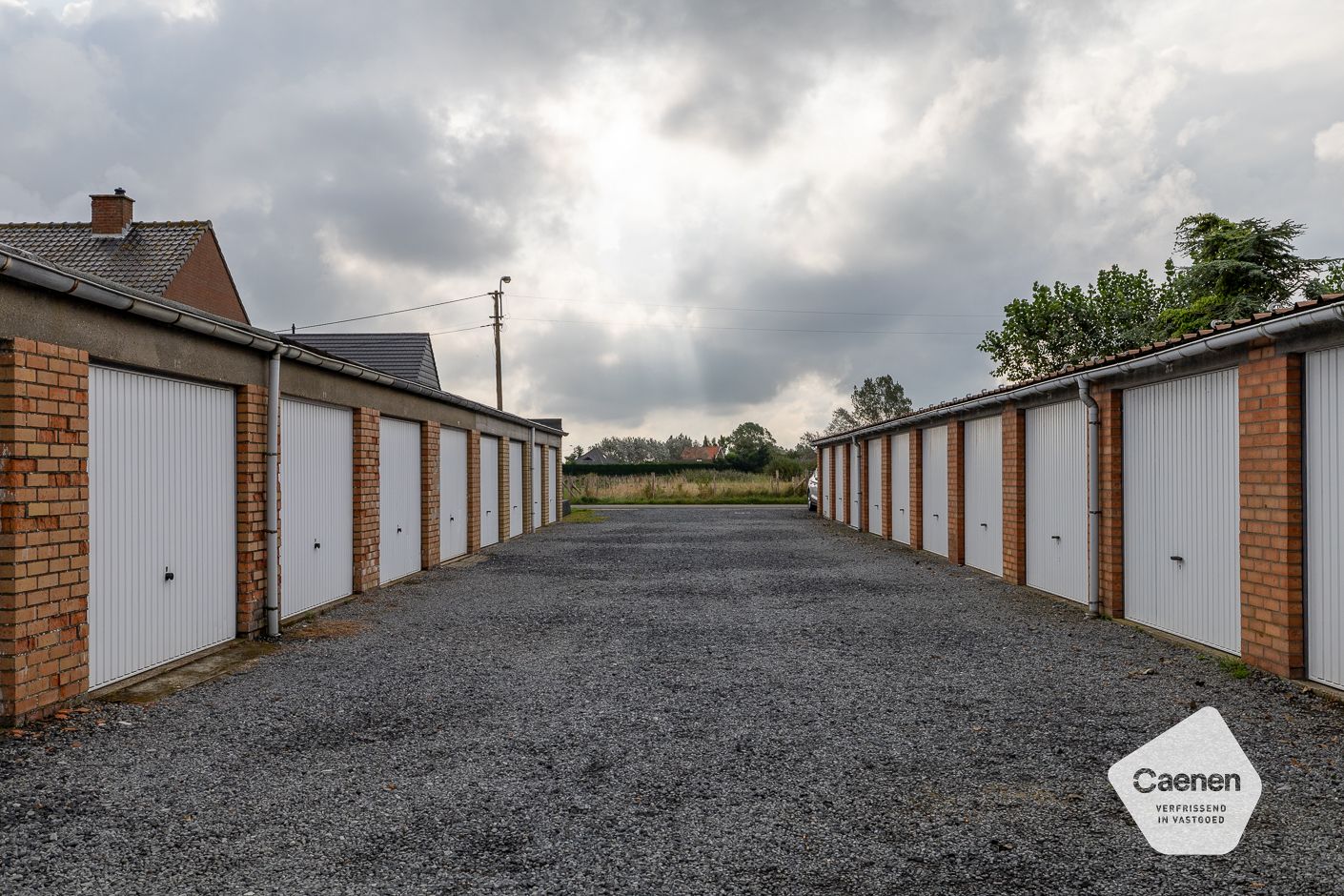 Unieke vakantiewoning met veranda en optionele garagebox foto 19