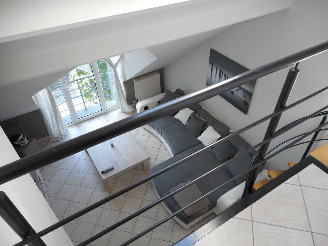 Praktische duplex te Genk centrum foto 9
