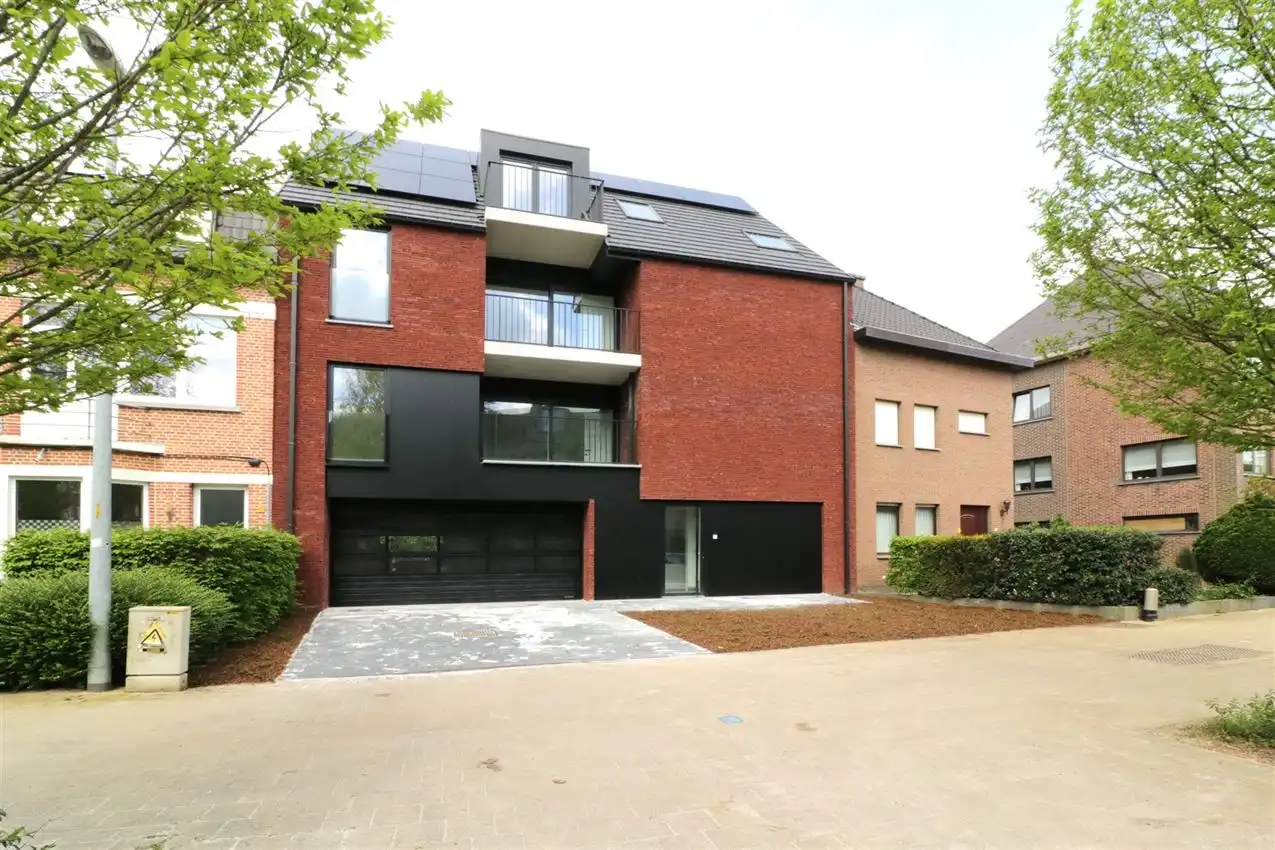 Uniek penthouse in centrum Aarschot met 1 slpk. parking en terras foto 27