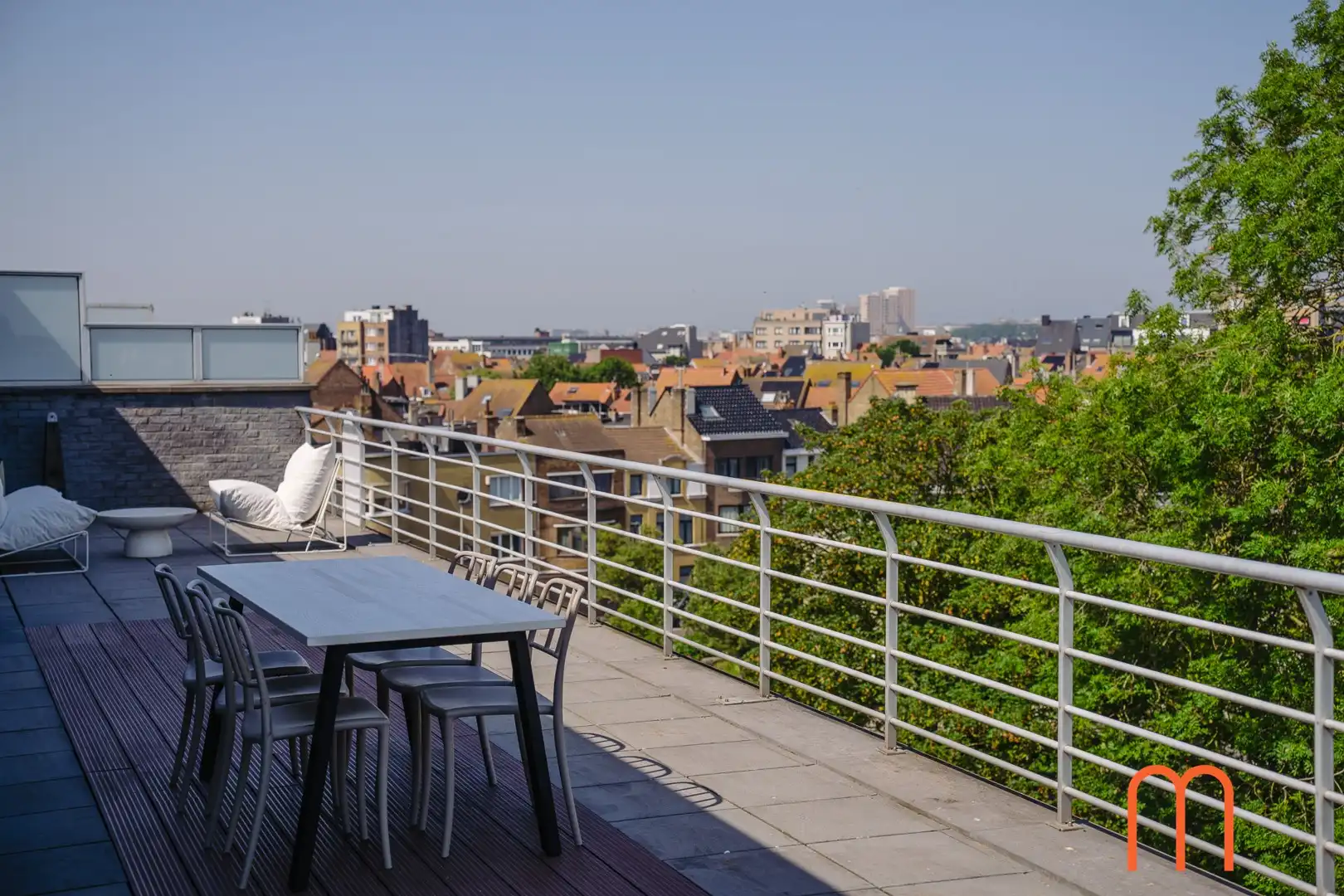 Penthouse te koop in Oostende – 128 m² met 145 m² zonneterrassen en panoramisch uitzicht foto 3