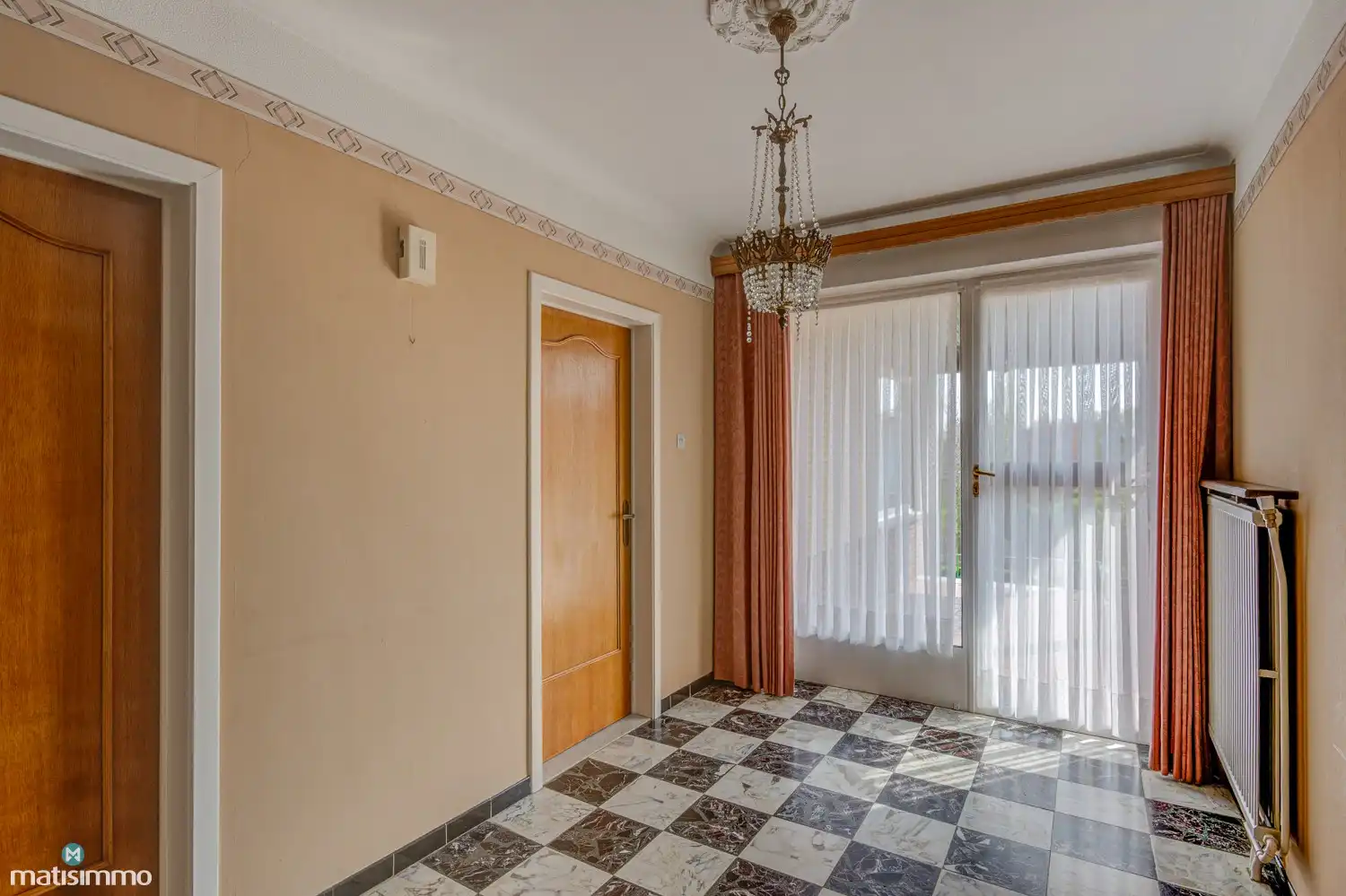 GEZINSWONING MET VIER SLAAPKAMERS IN LANDELIJKE OMGEVING TE GENOELSELDEREN (RIEMST) foto 3