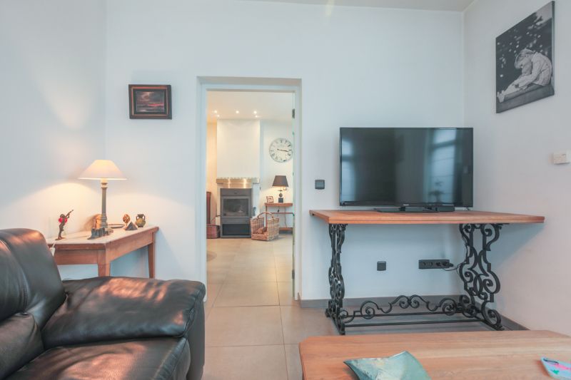 Prachtig Art-Deco-burgerhuis, met 3 slaapkamers, bureau, garage, tuin....(vloerverwarming, zonneboiler,elektr. goedgekeurd...) foto 10