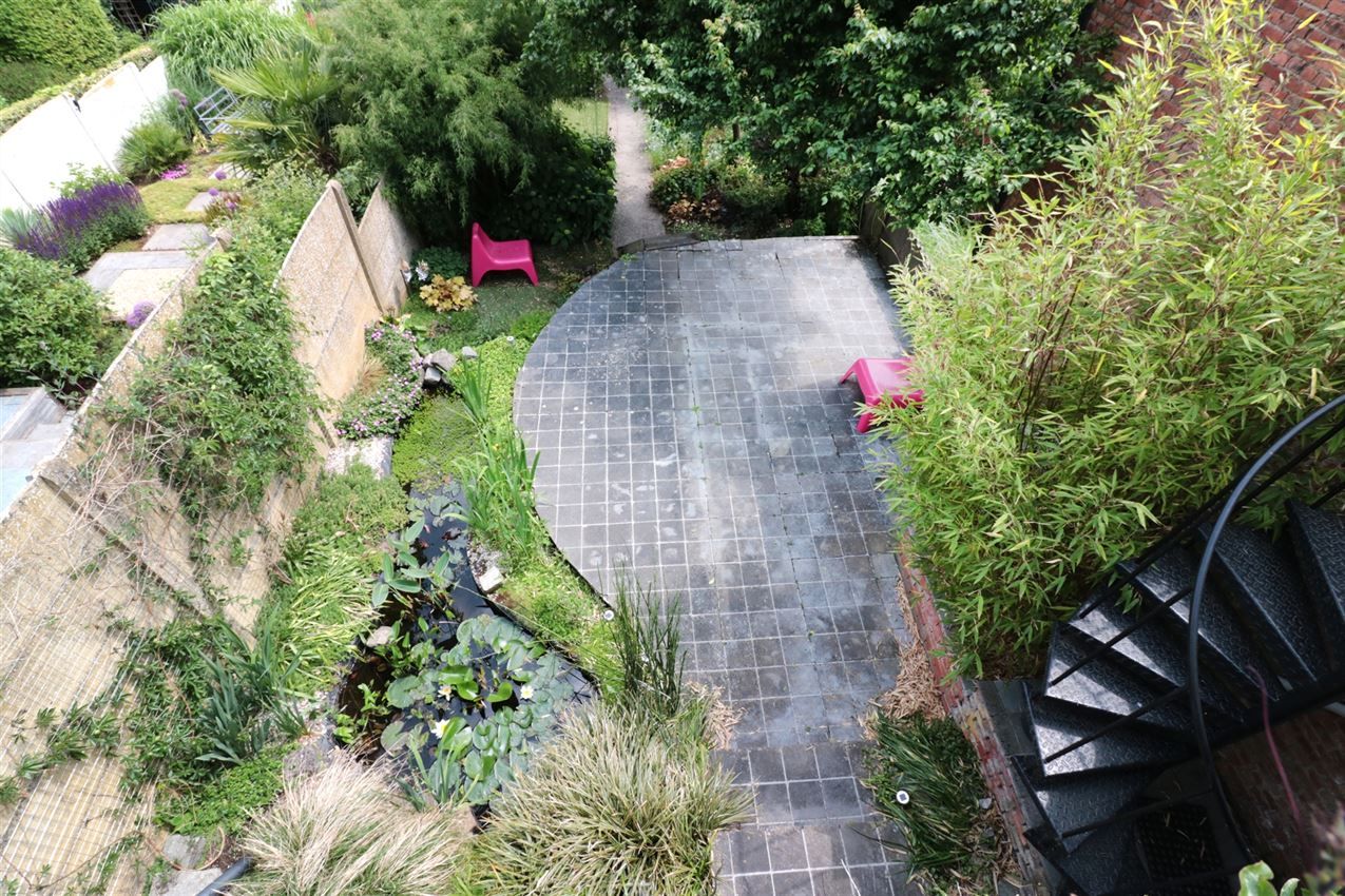 Smaakvol gerenoveerd, label C, 3 slkpmrs, terras en grote stadstuin foto 53