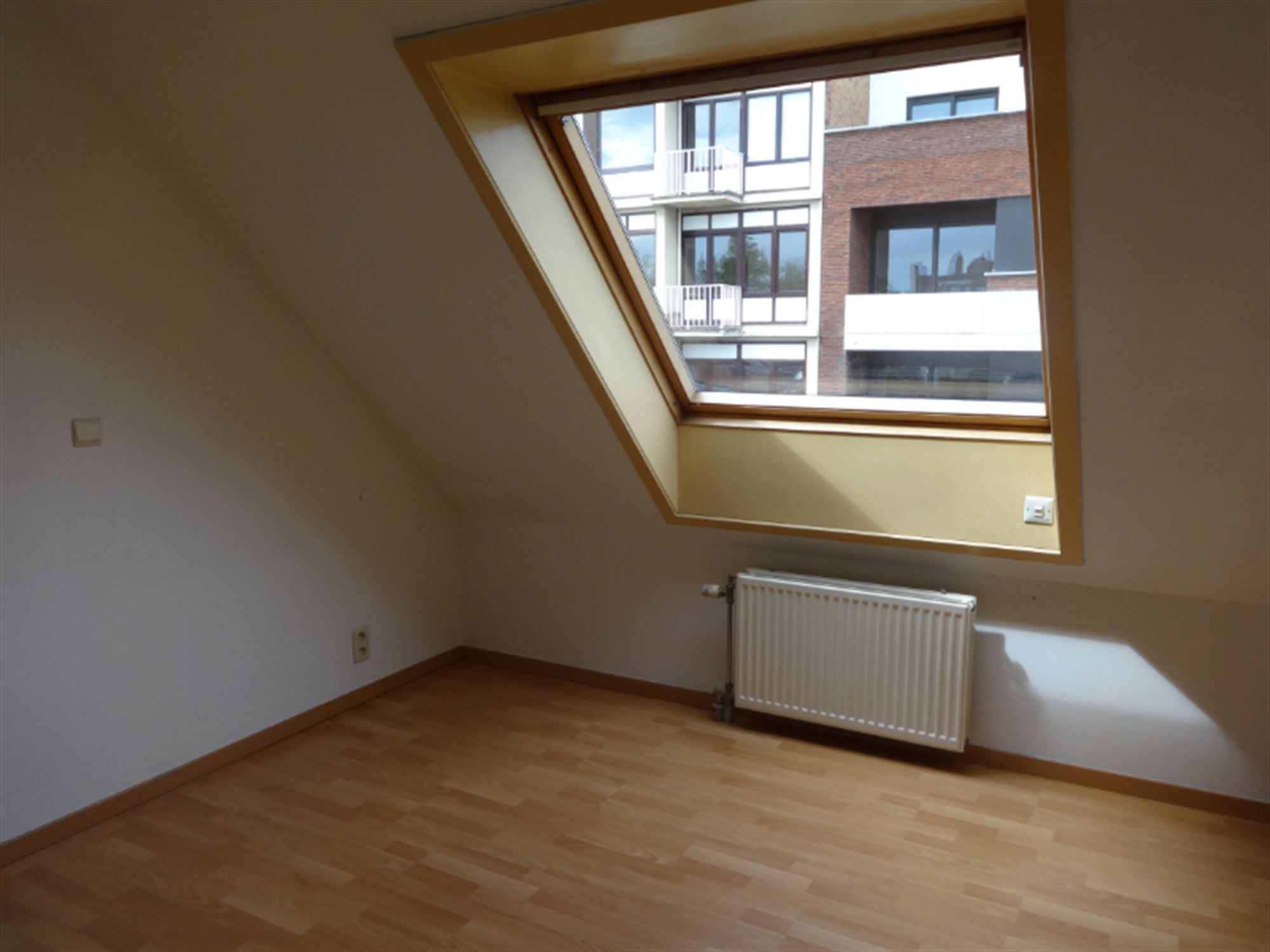 Modern appartement centrum Kortrijk foto 11