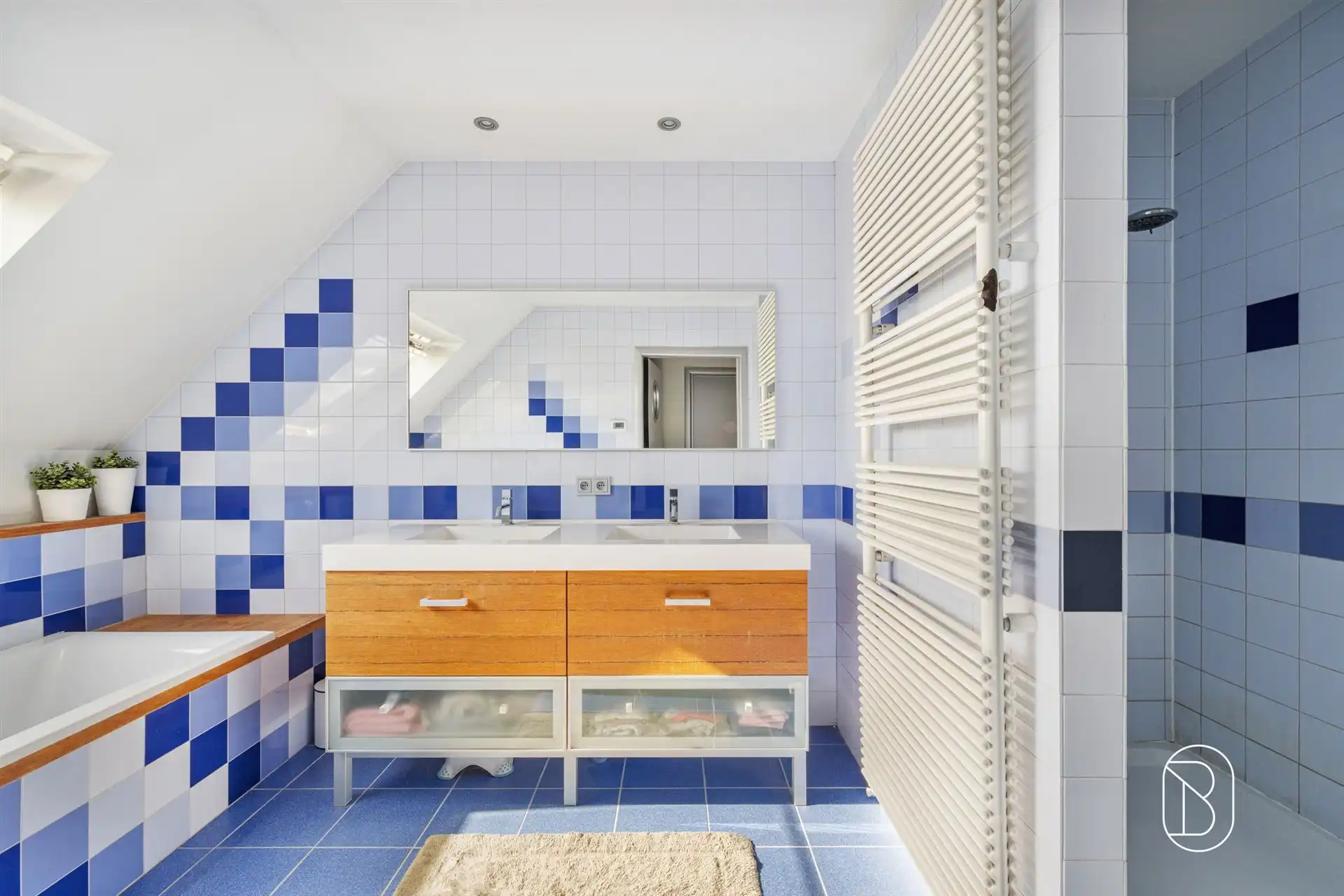 Indrukwekkende eigendom met zwemvijver, en 7 kamers foto 23