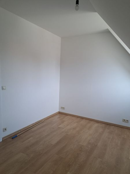 Recent, ruim woonhuis (±250m²), centrum Kasterlee met inpandige garage en stapl. foto 16