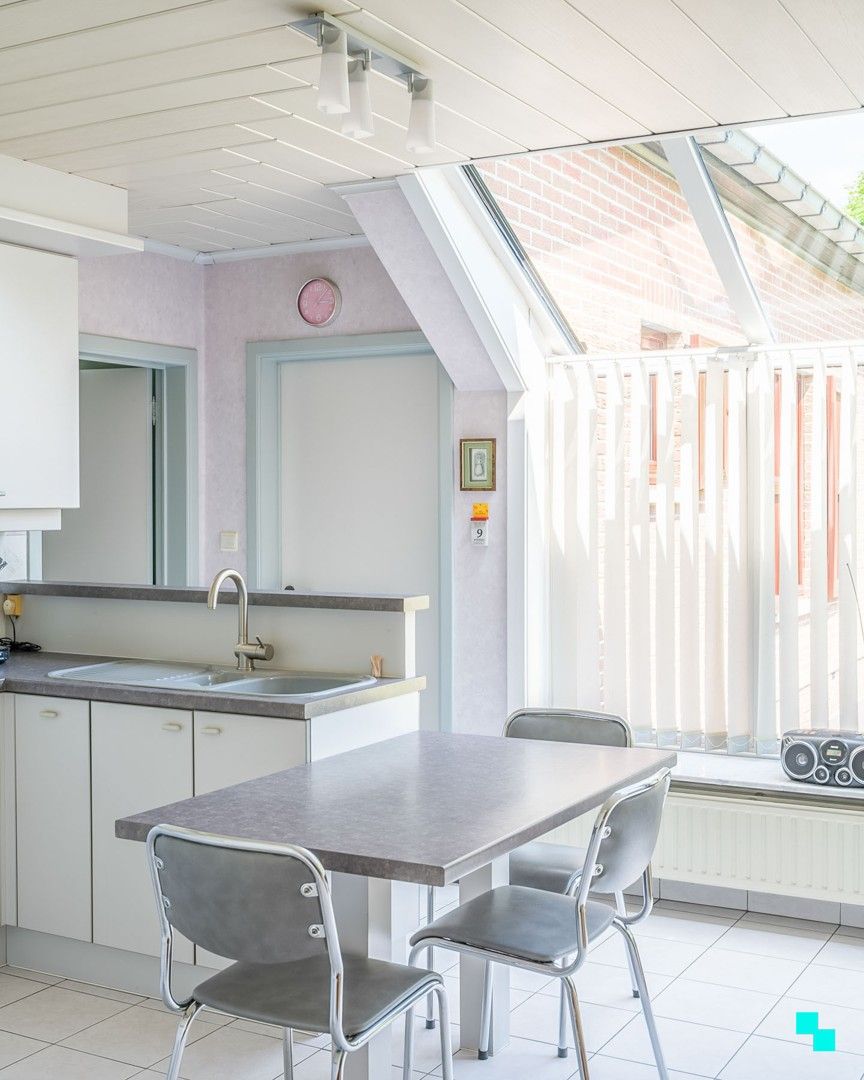 Charmante woning met zonnige tuin te Merelbeke Centrum foto 13