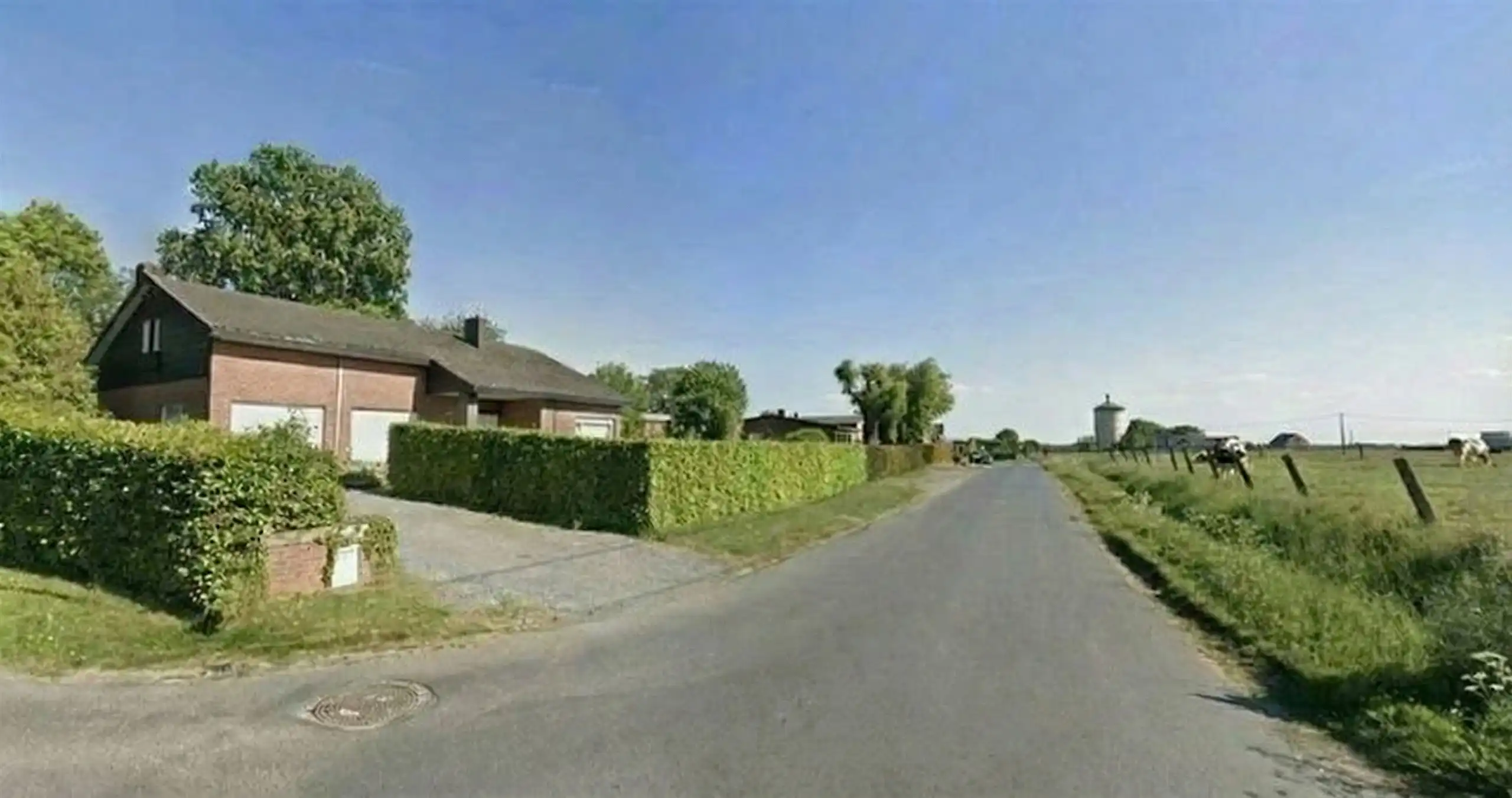 First Sale: vr 6/3 (16.00-20.00) & za 7/3 (9.00 - 17.00) foto {{pictureIndex}}