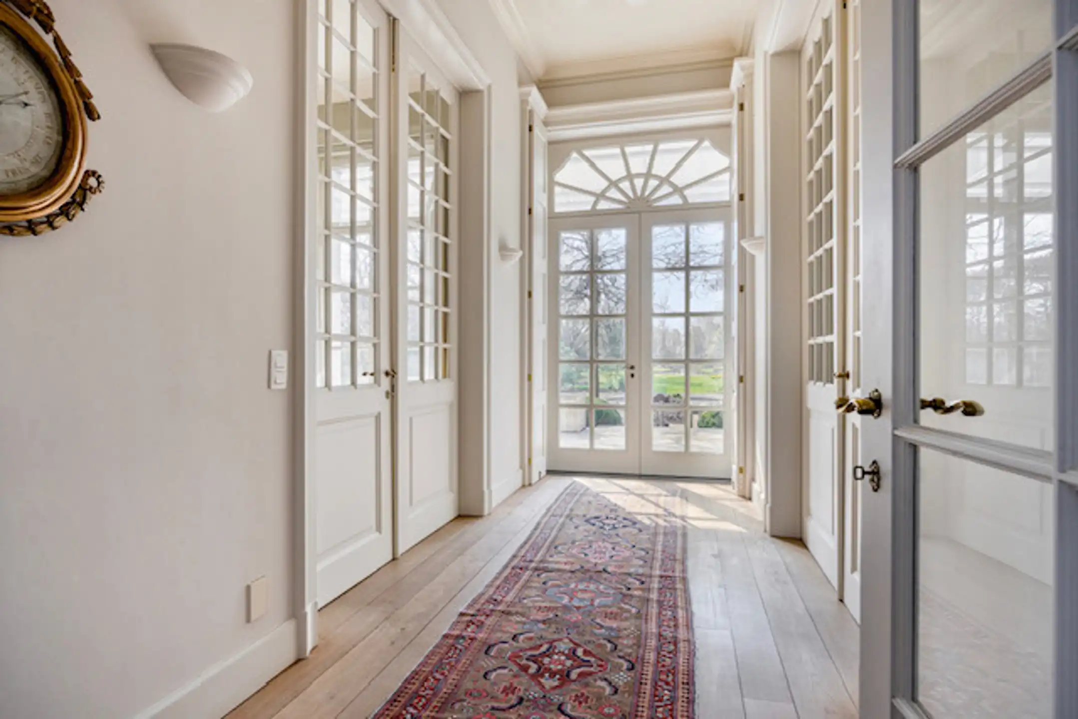 GEEL - Stijlvolle villa met parktuin foto 4