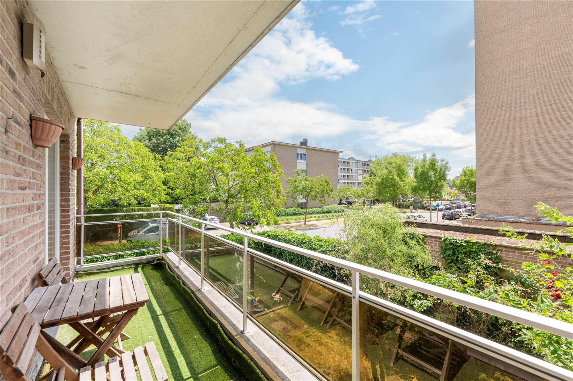 Ruim te renoveren appartement met terras! foto 12
